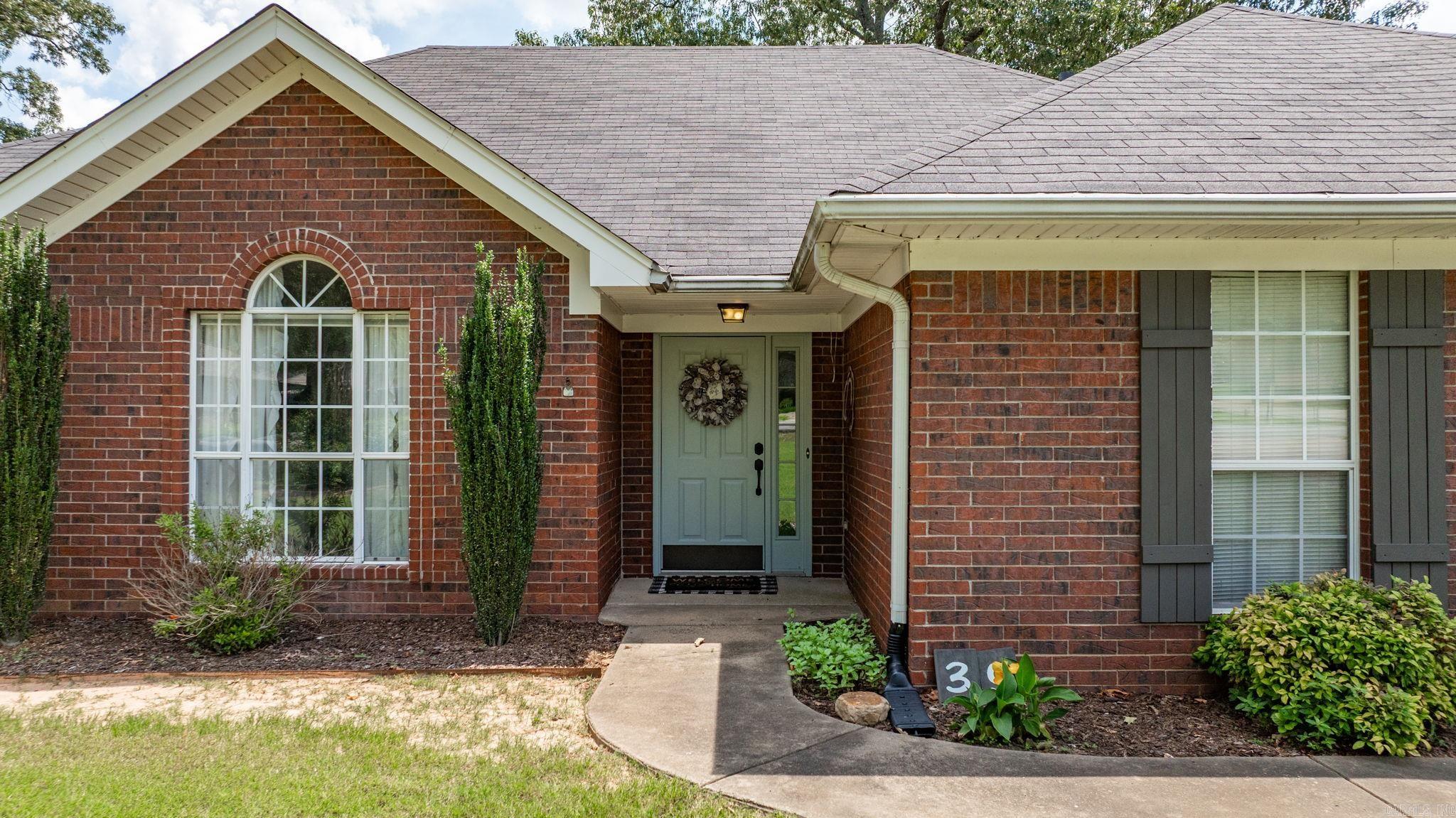 39 Sweetbriar Lane  Greenbrier, AR