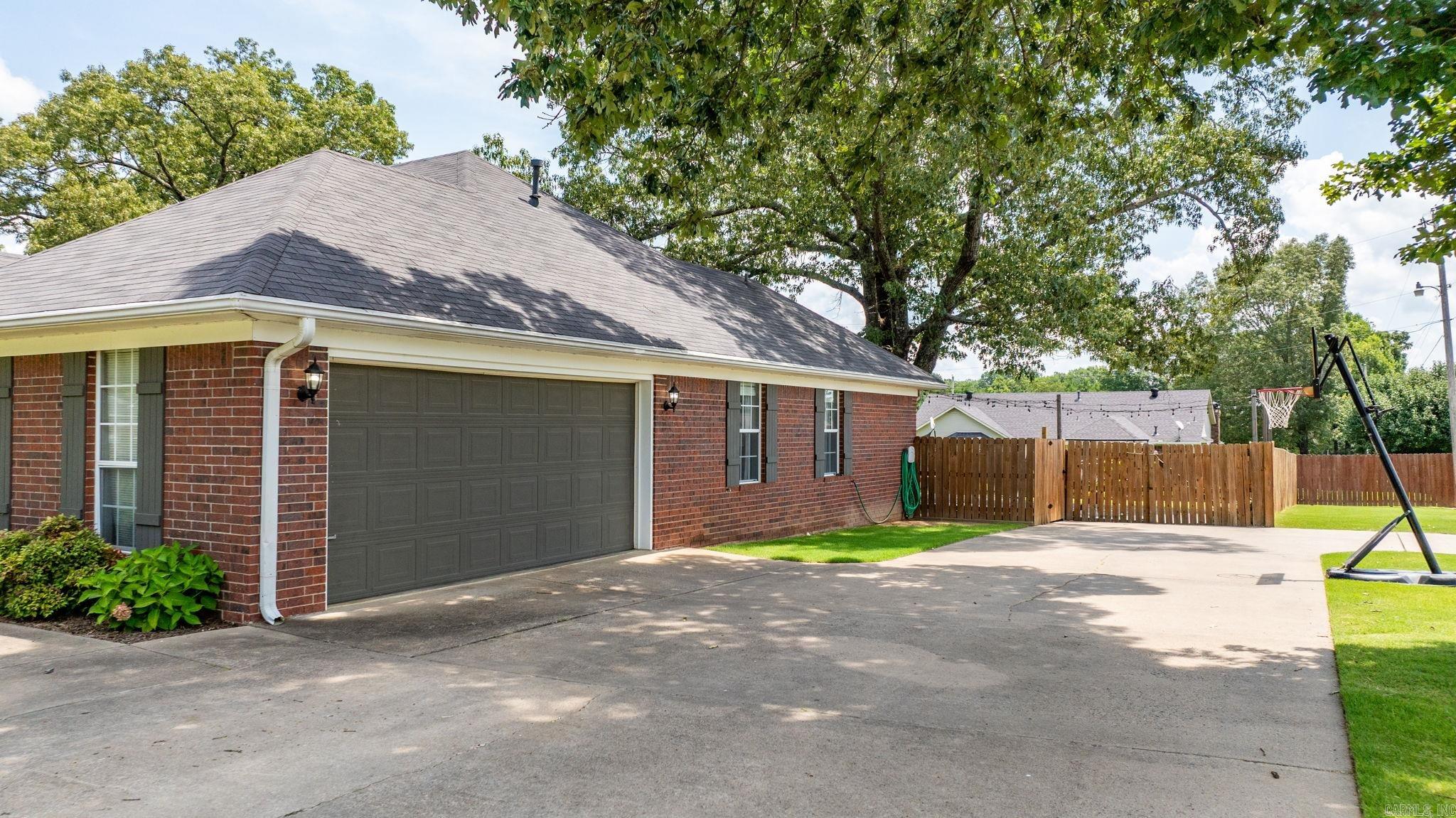 39 Sweetbriar Lane  Greenbrier, AR