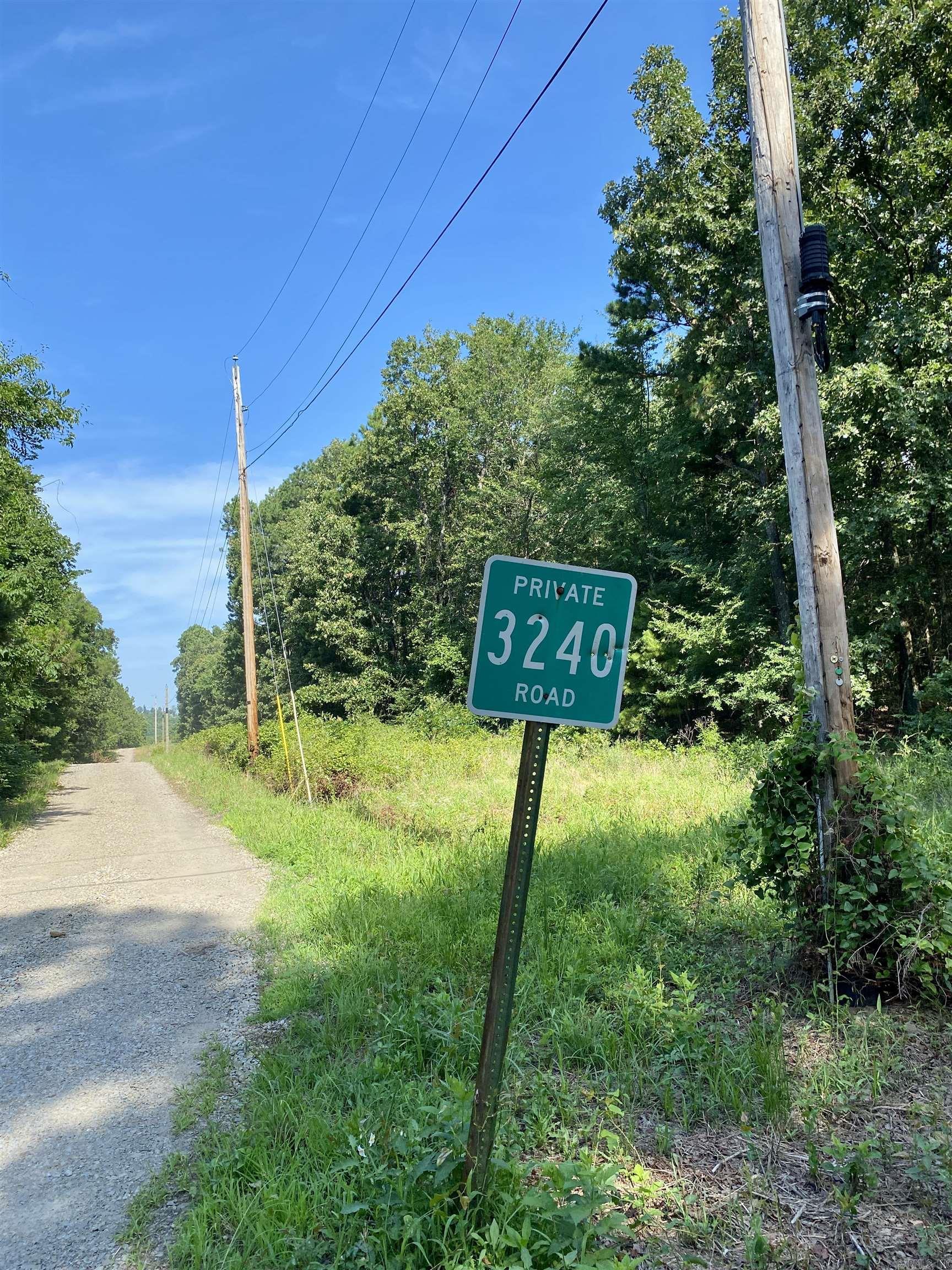 1 Acre +/- Off PR 3240 (LOT 11)  Clarksville, AR