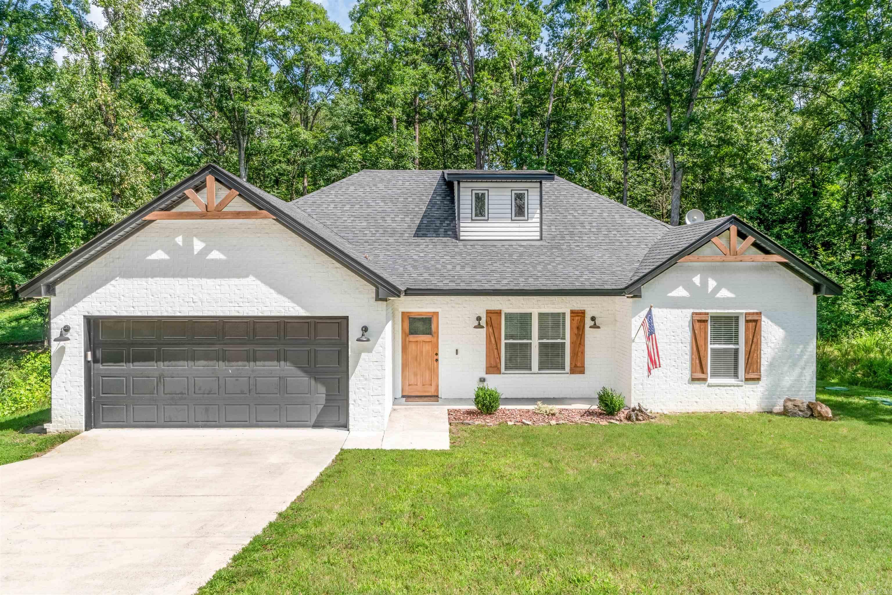 136 Stonebriar  Hot Springs, AR