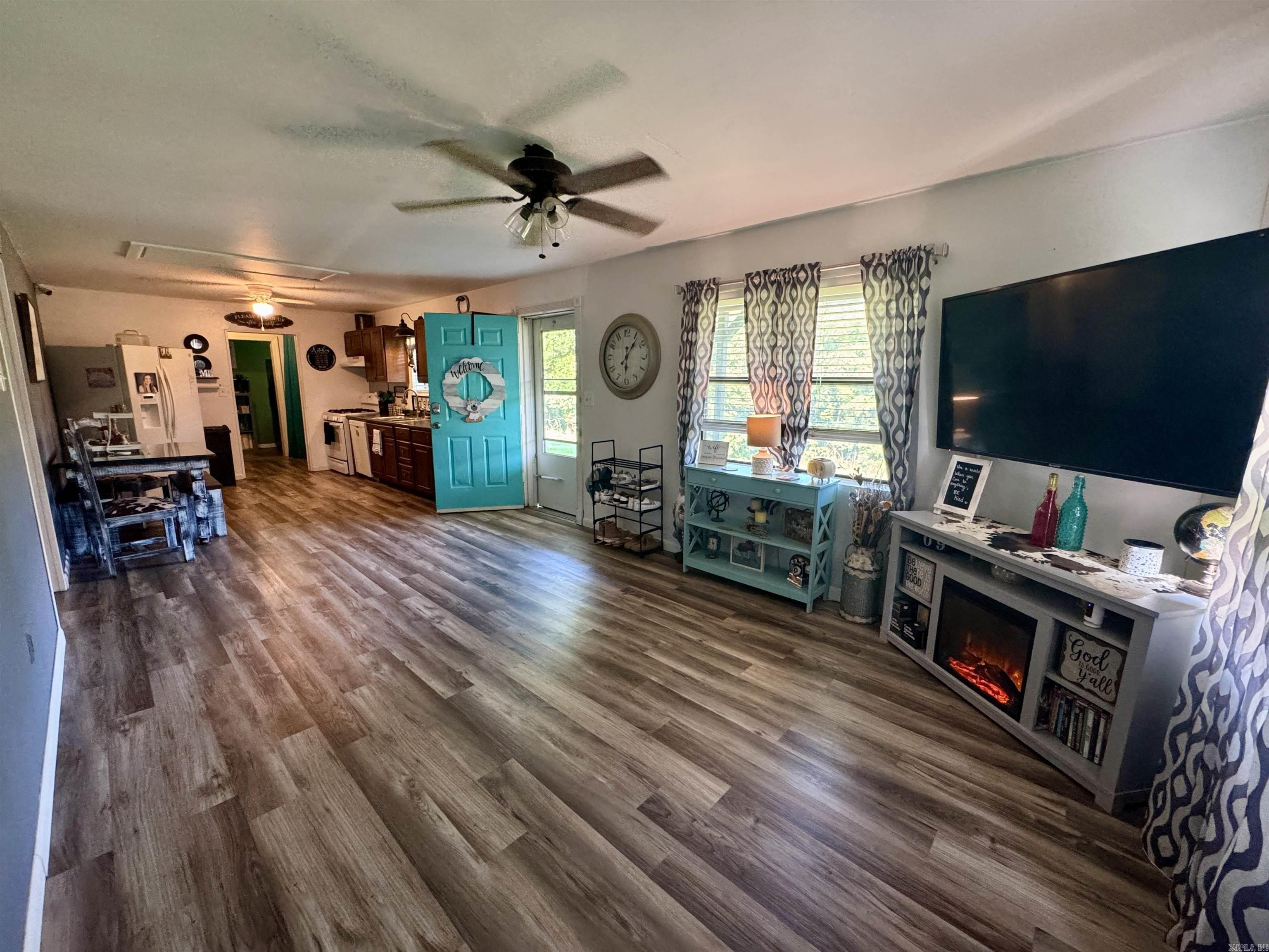 219 CR 472  Piggott, AR