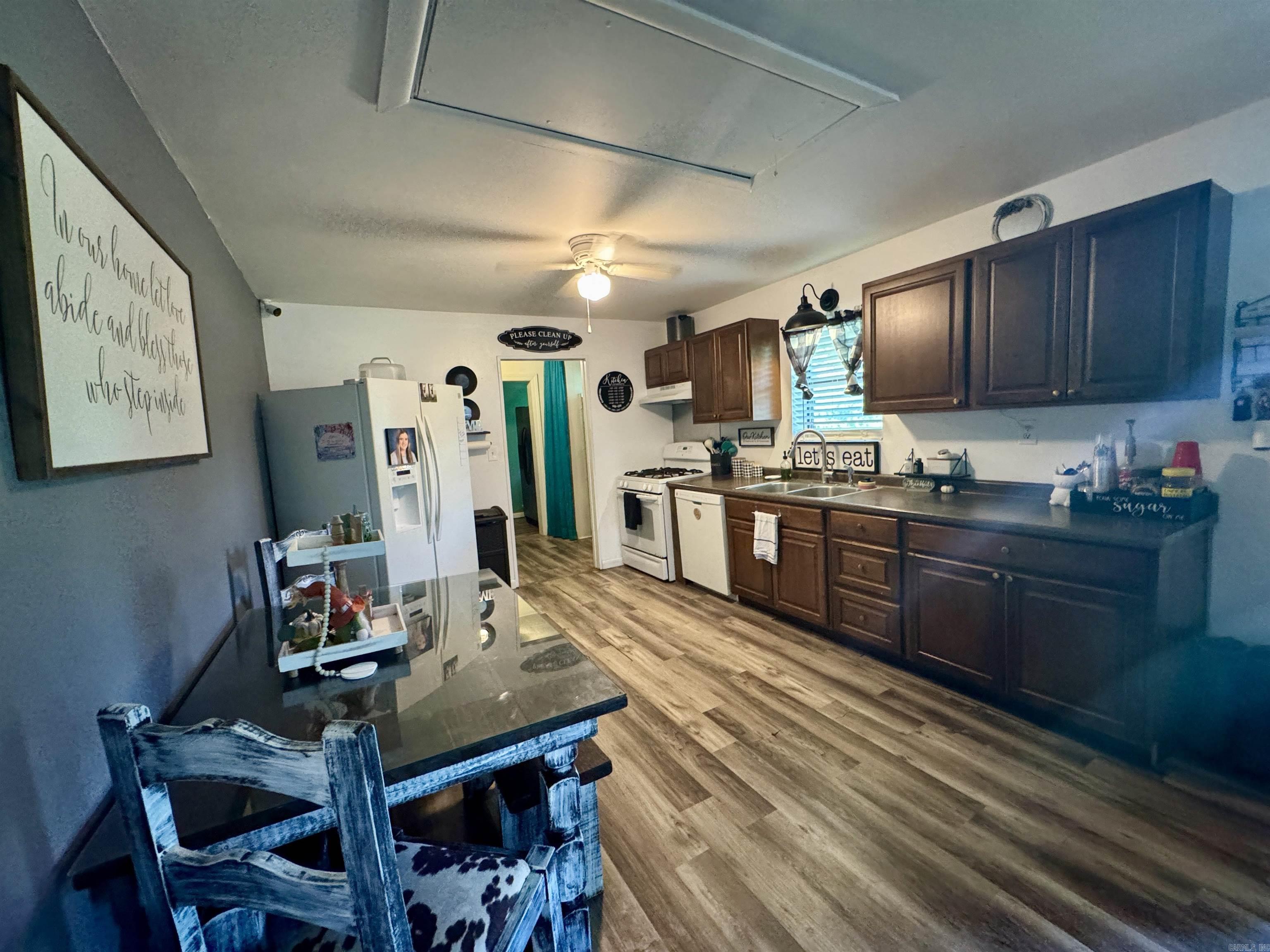 219 CR 472  Piggott, AR