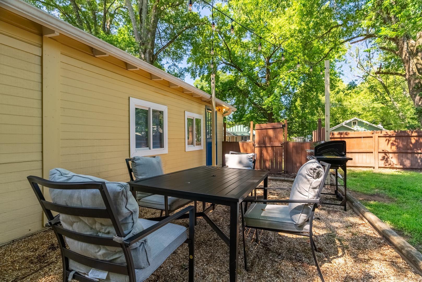1840 Simms St  Conway, AR