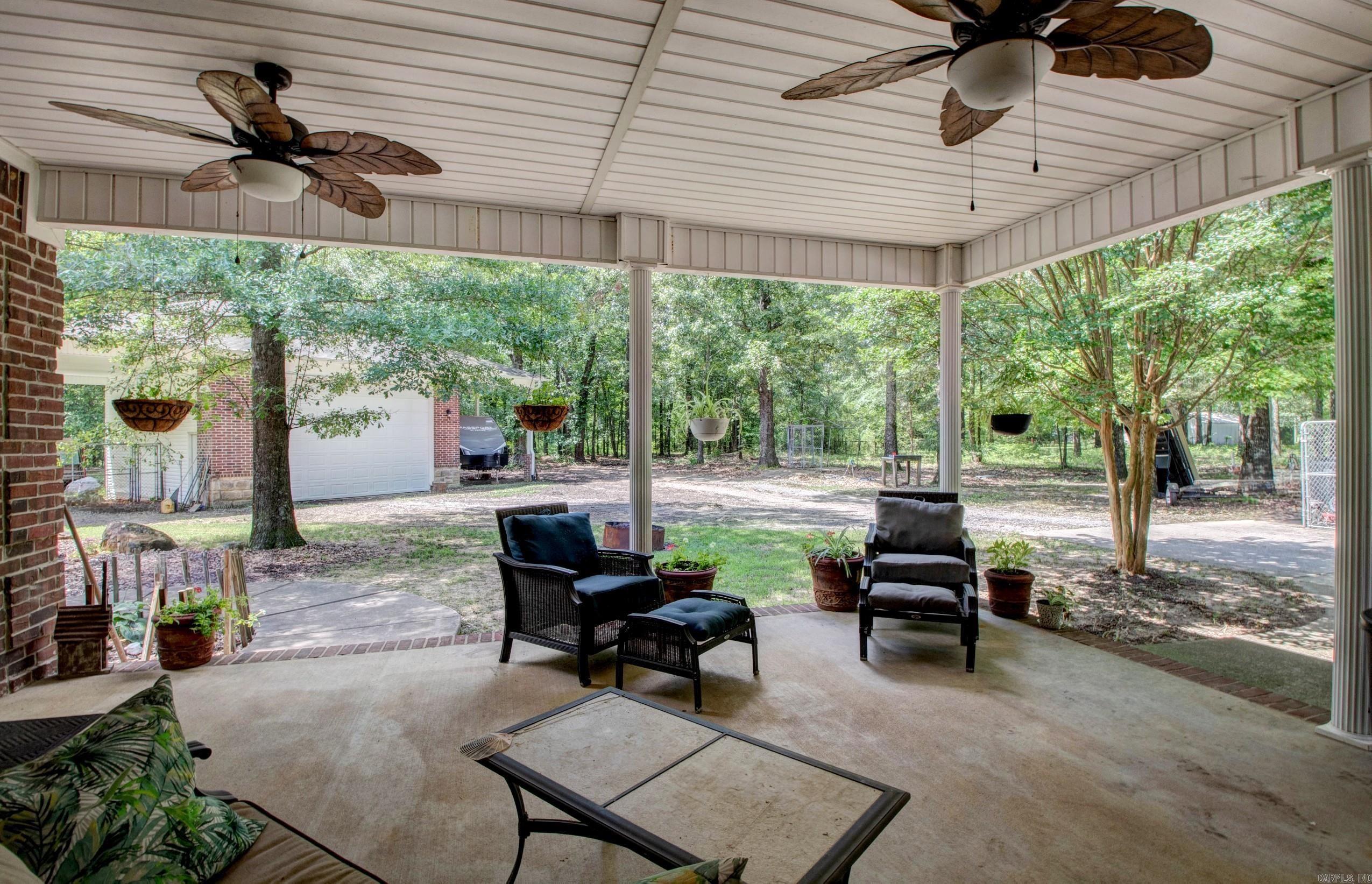 72 Copper Ln  Austin, AR