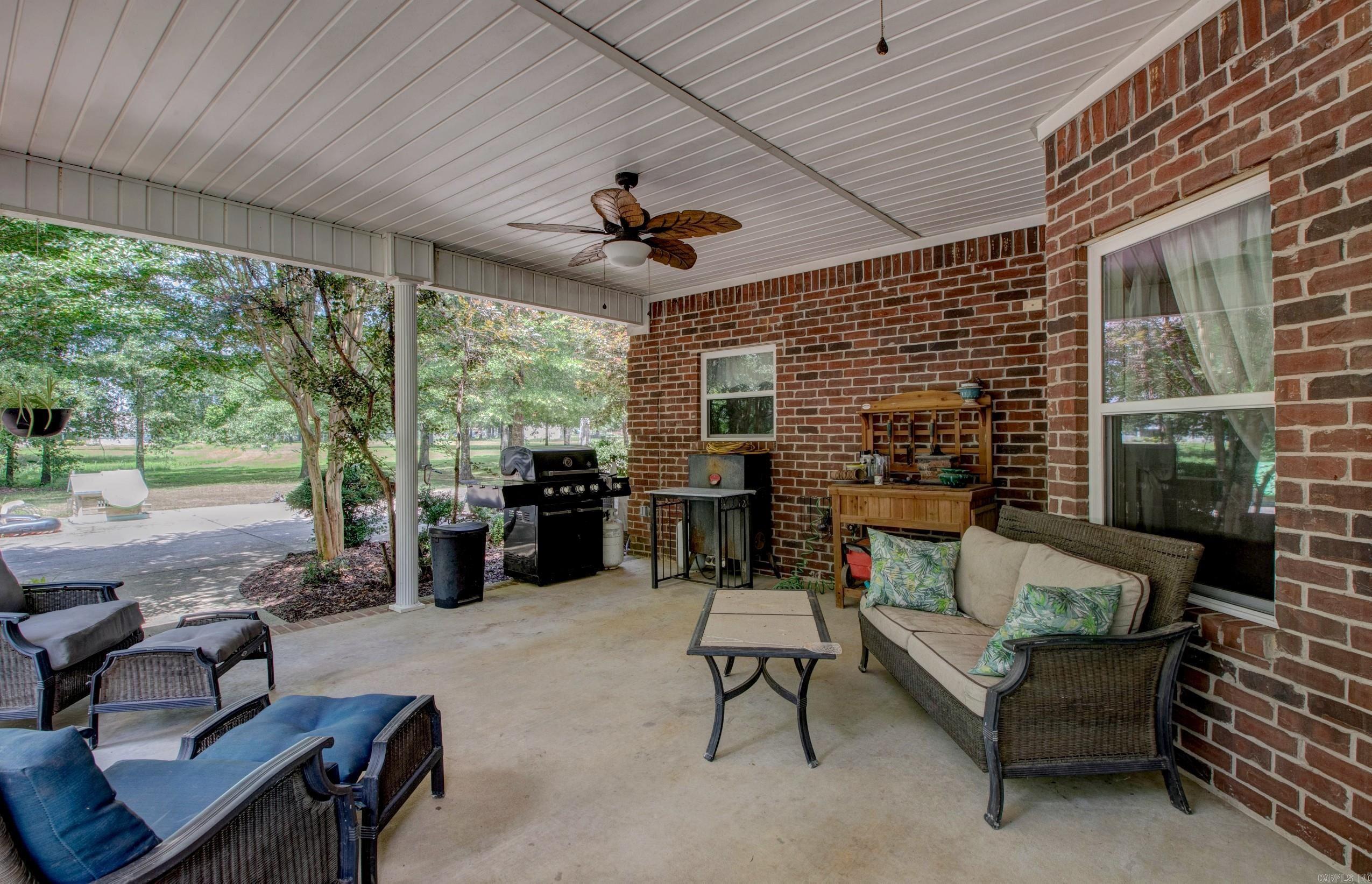 72 Copper Ln  Austin, AR