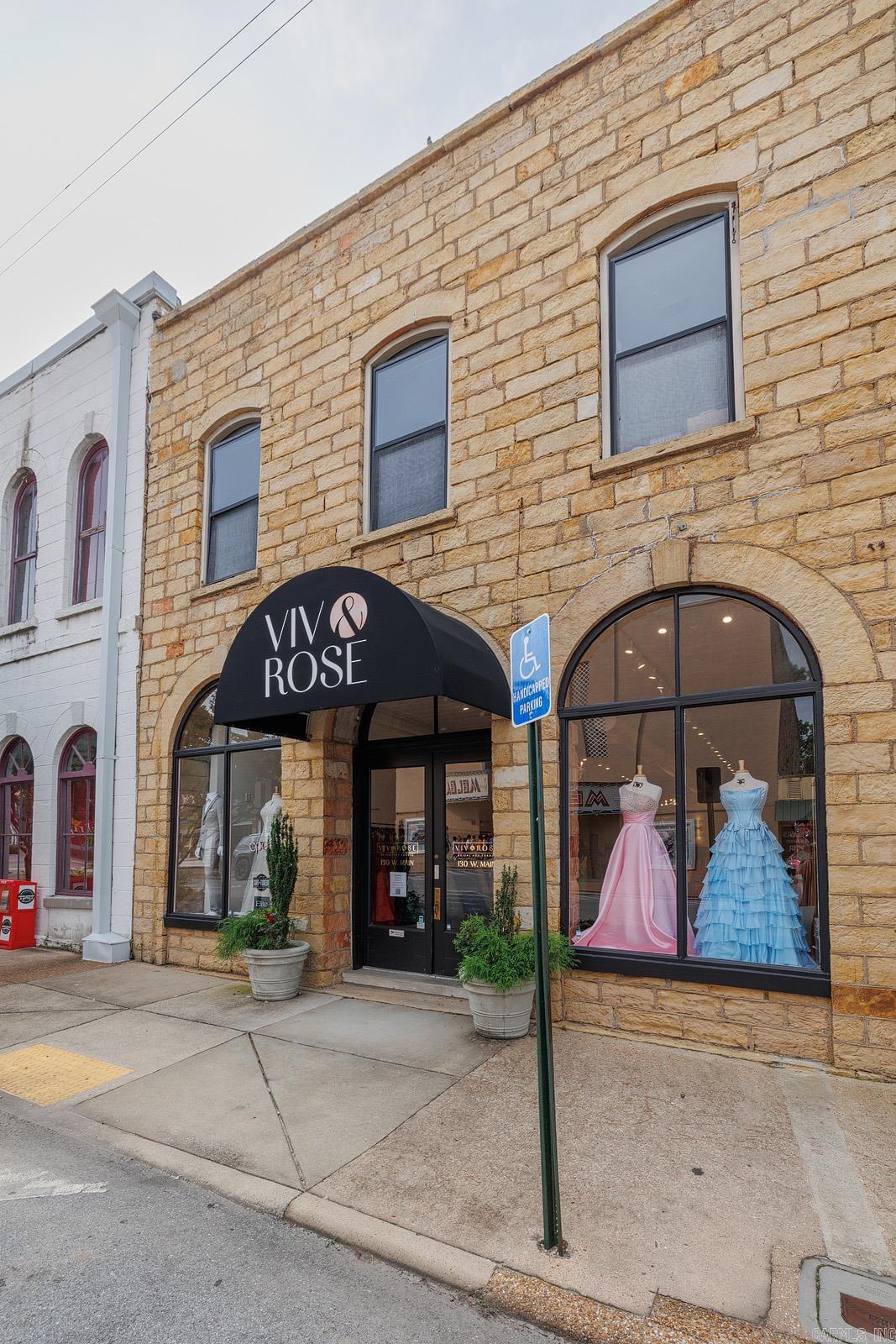 130 W Main  Batesville, AR