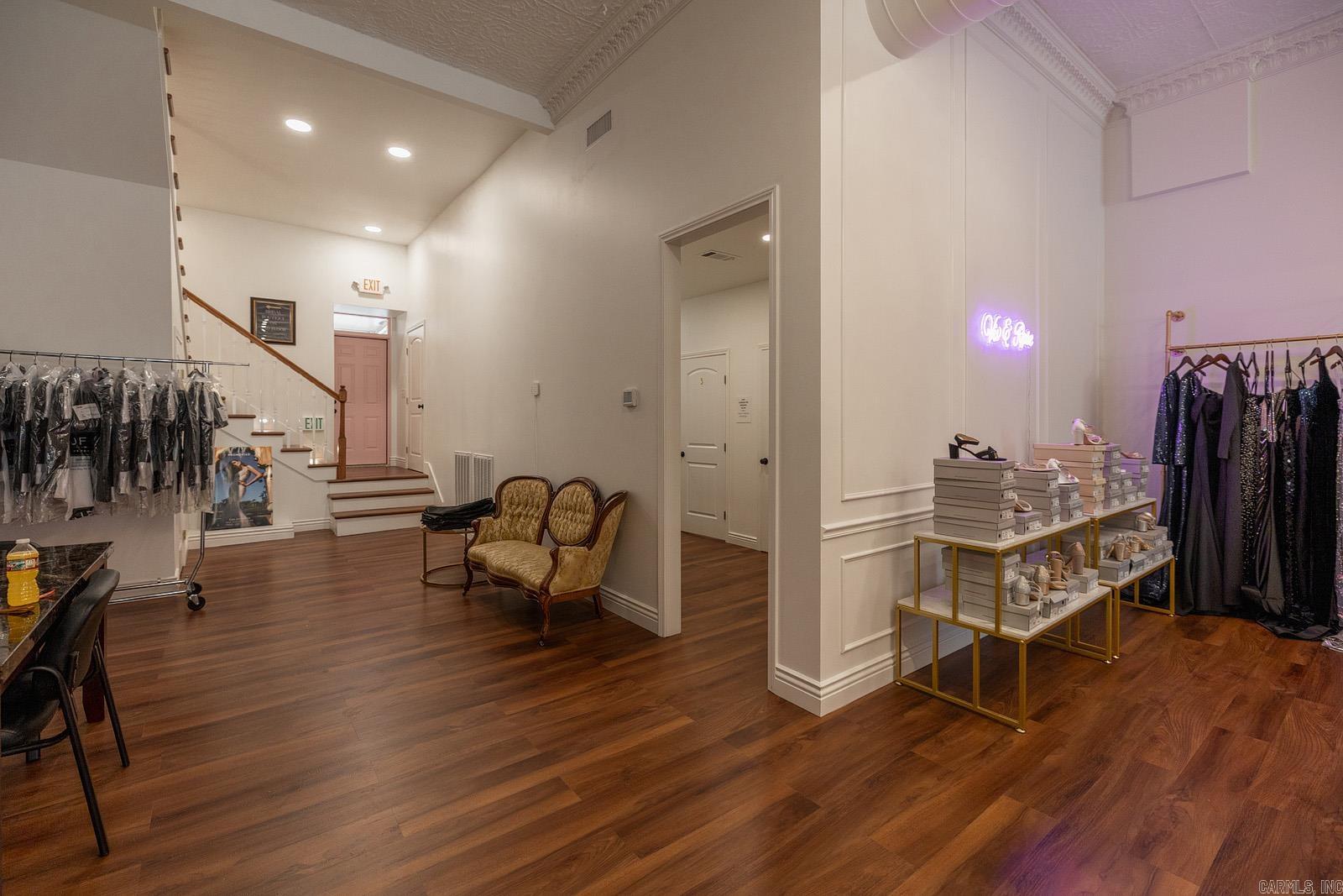 130 W Main  Batesville, AR