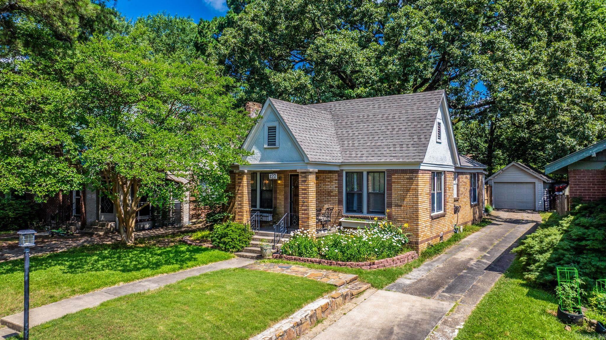 127 W F  North Little Rock, AR