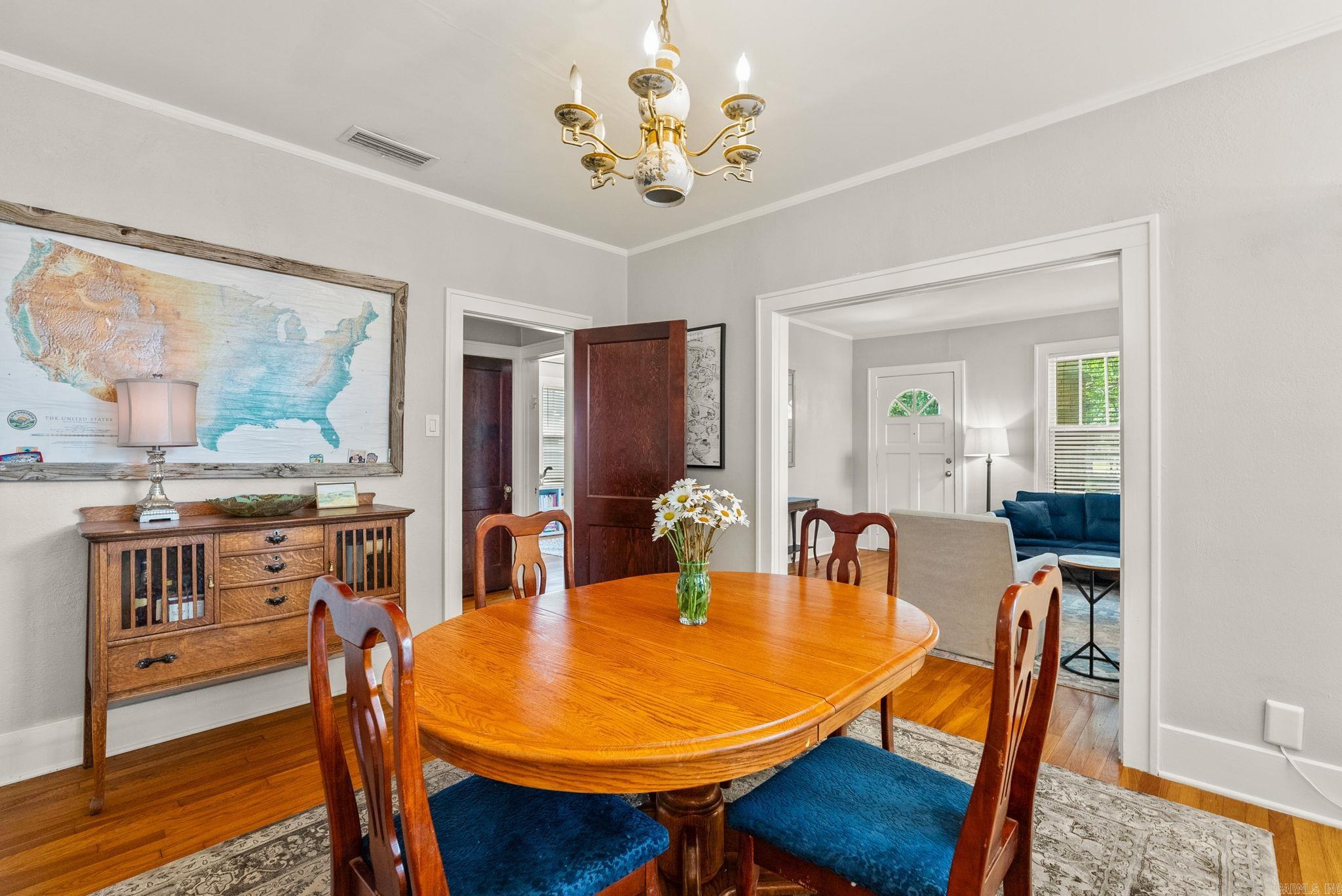 127 W F  North Little Rock, AR