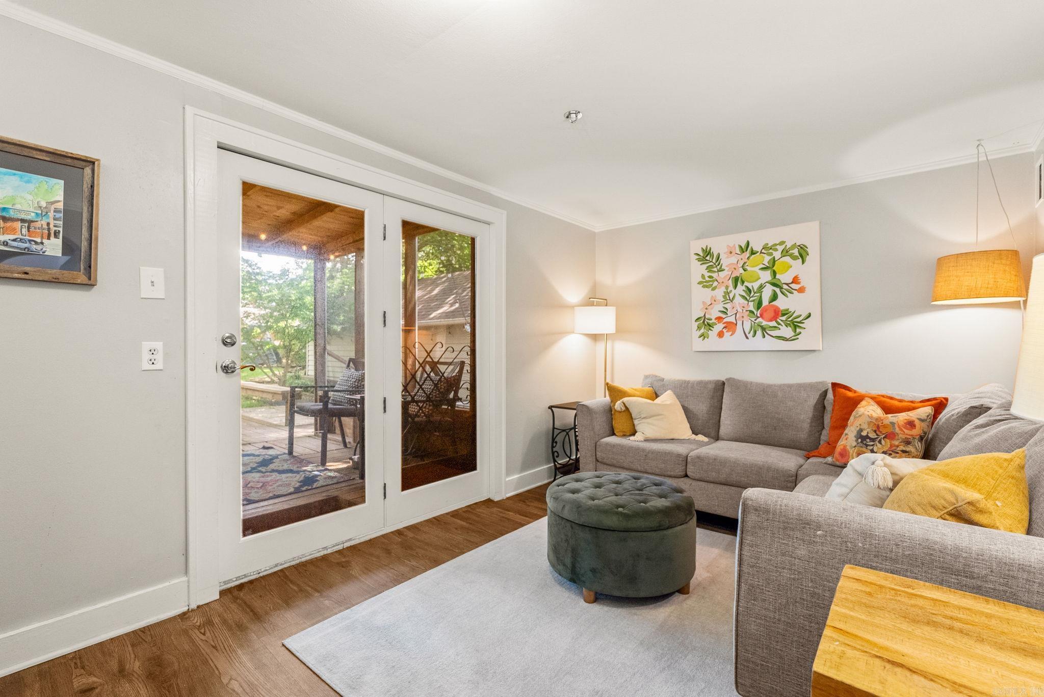 127 W F  North Little Rock, AR