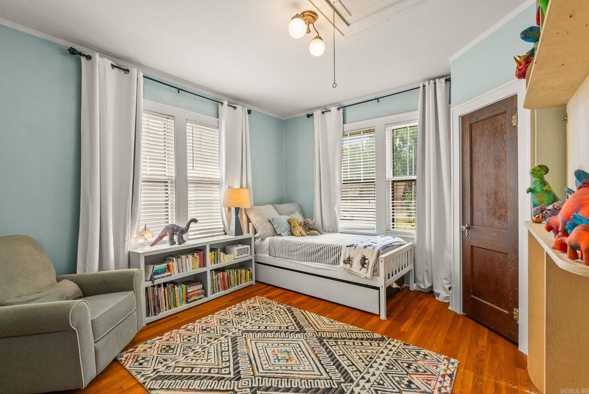 127 W F  North Little Rock, AR