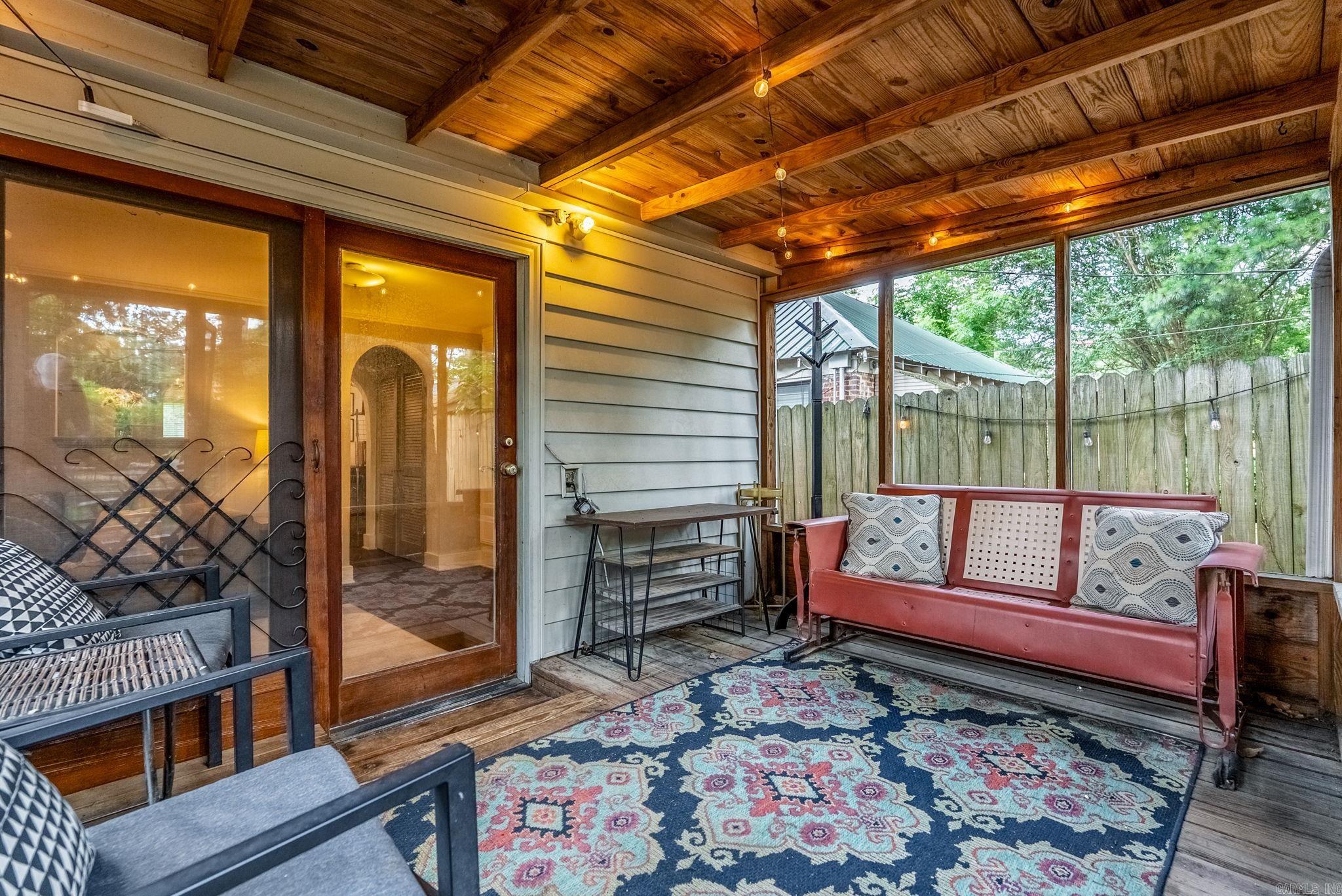 127 W F  North Little Rock, AR