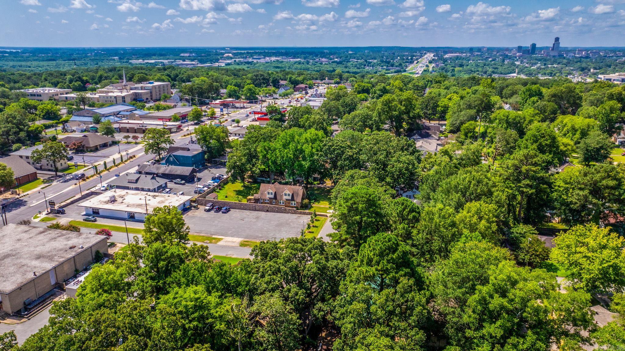 127 W F  North Little Rock, AR