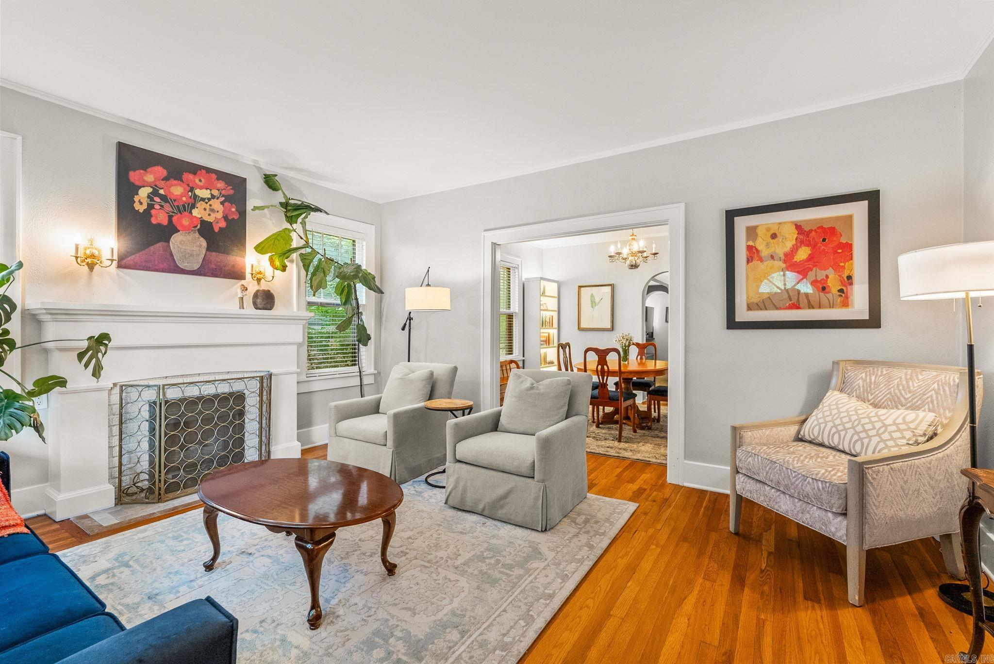 127 W F  North Little Rock, AR