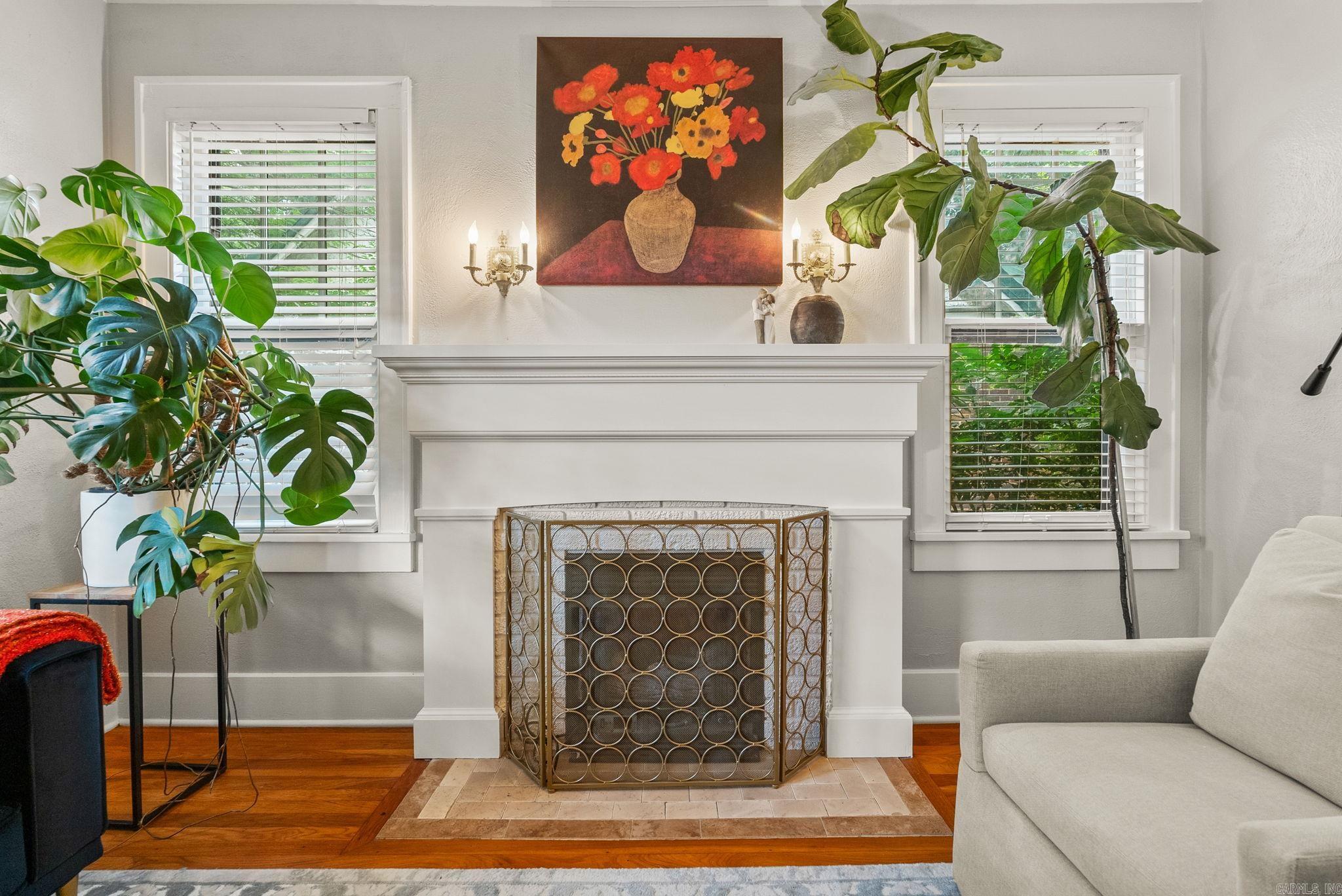 127 W F  North Little Rock, AR