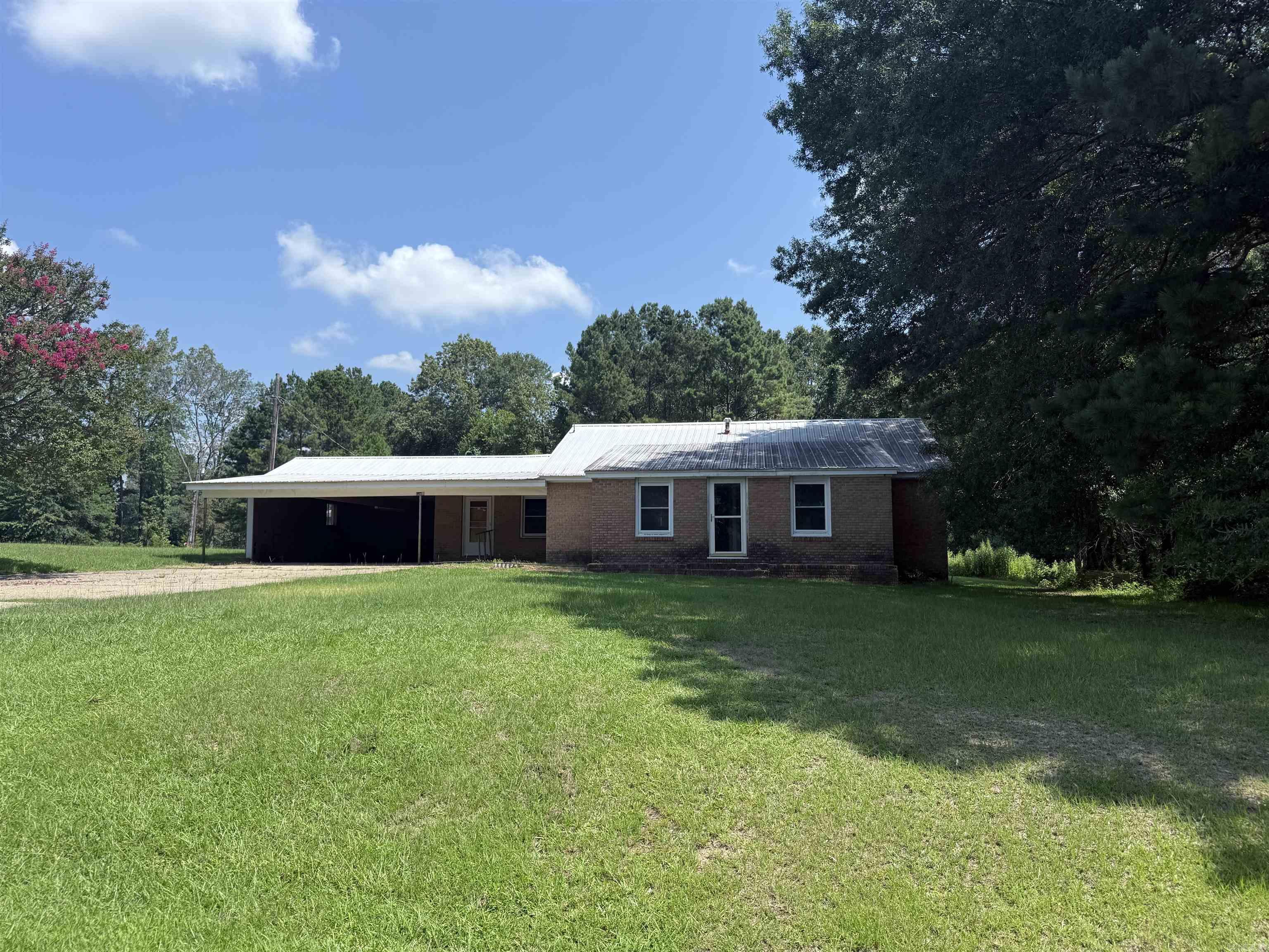 1084 Nick Springs Rd  El Dorado, AR