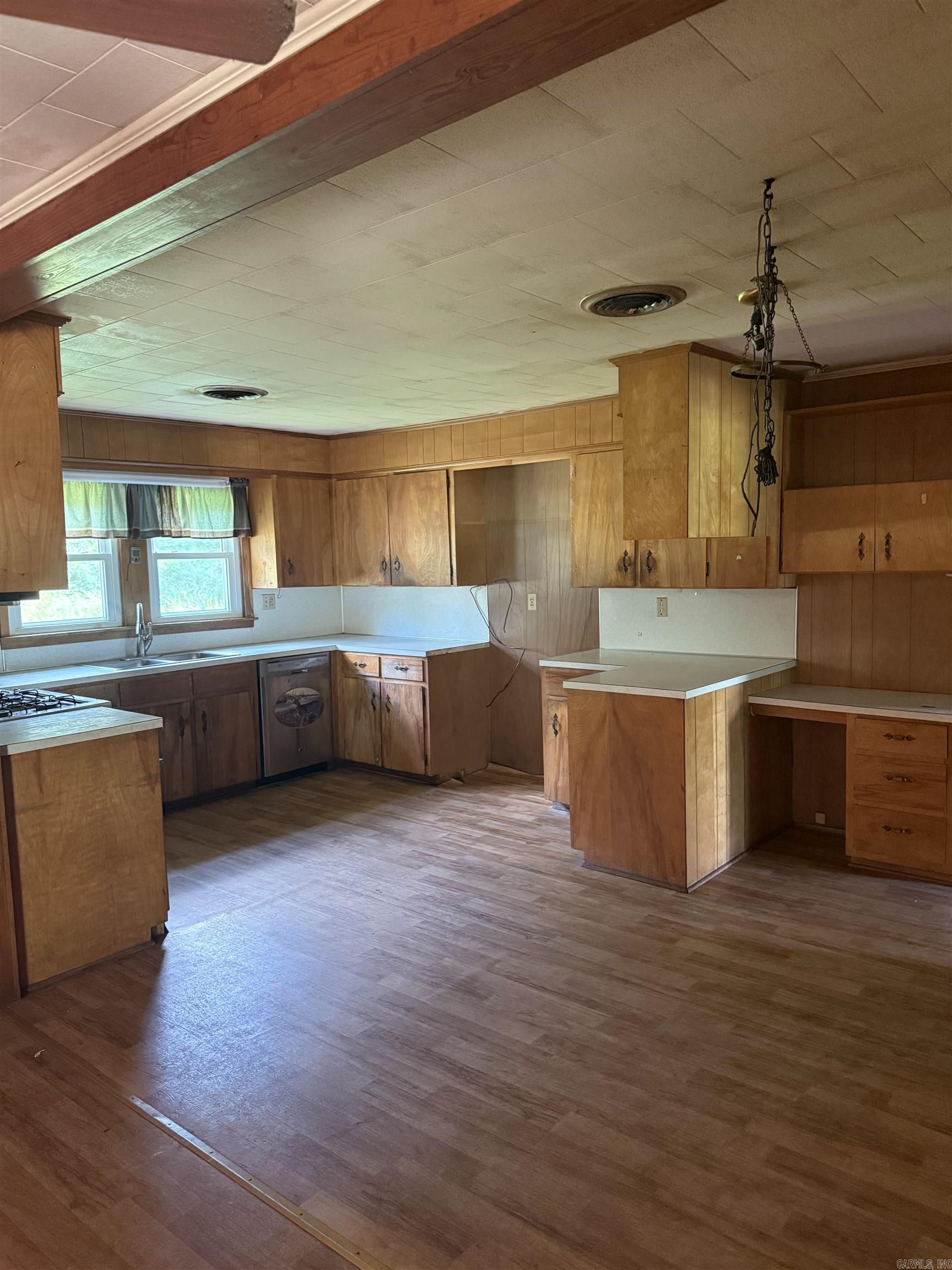1084 Nick Springs Rd  El Dorado, AR