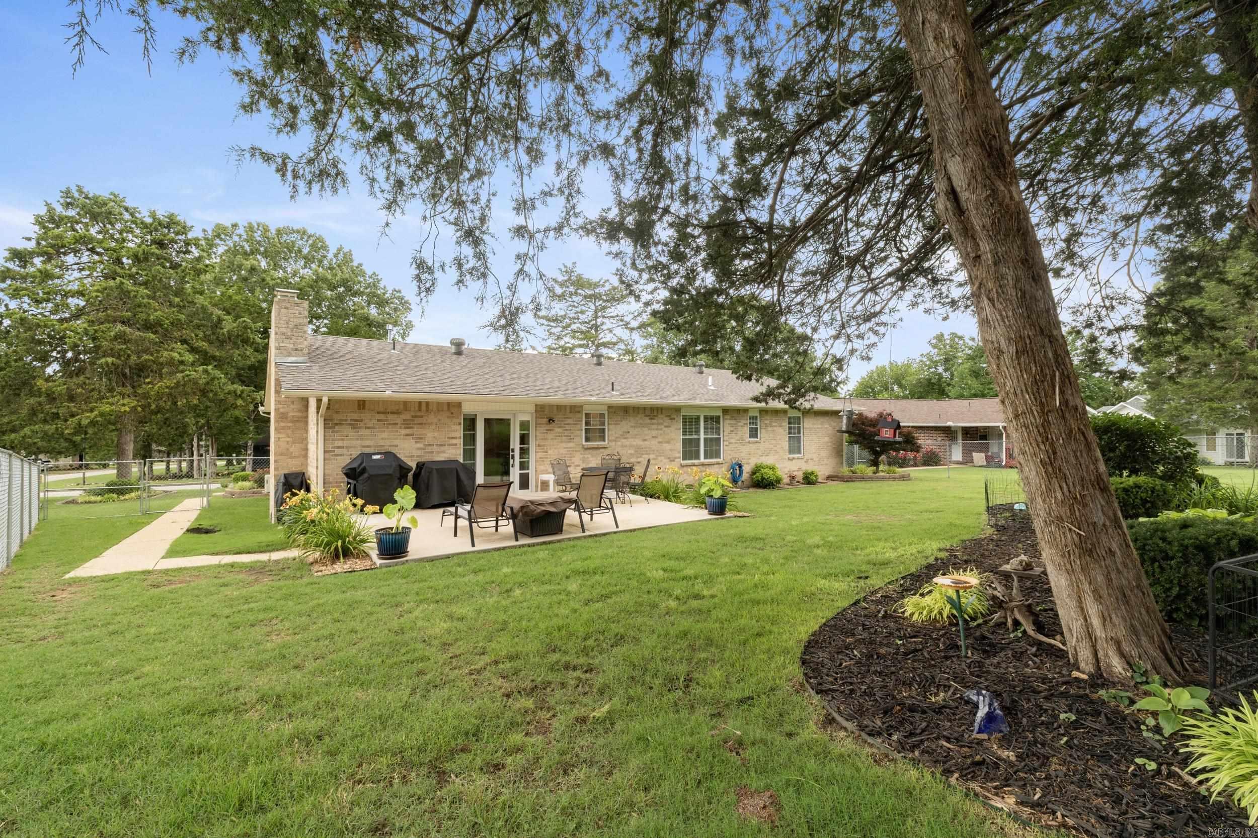 209 S Kingswood Drive  Mountain Home, AR