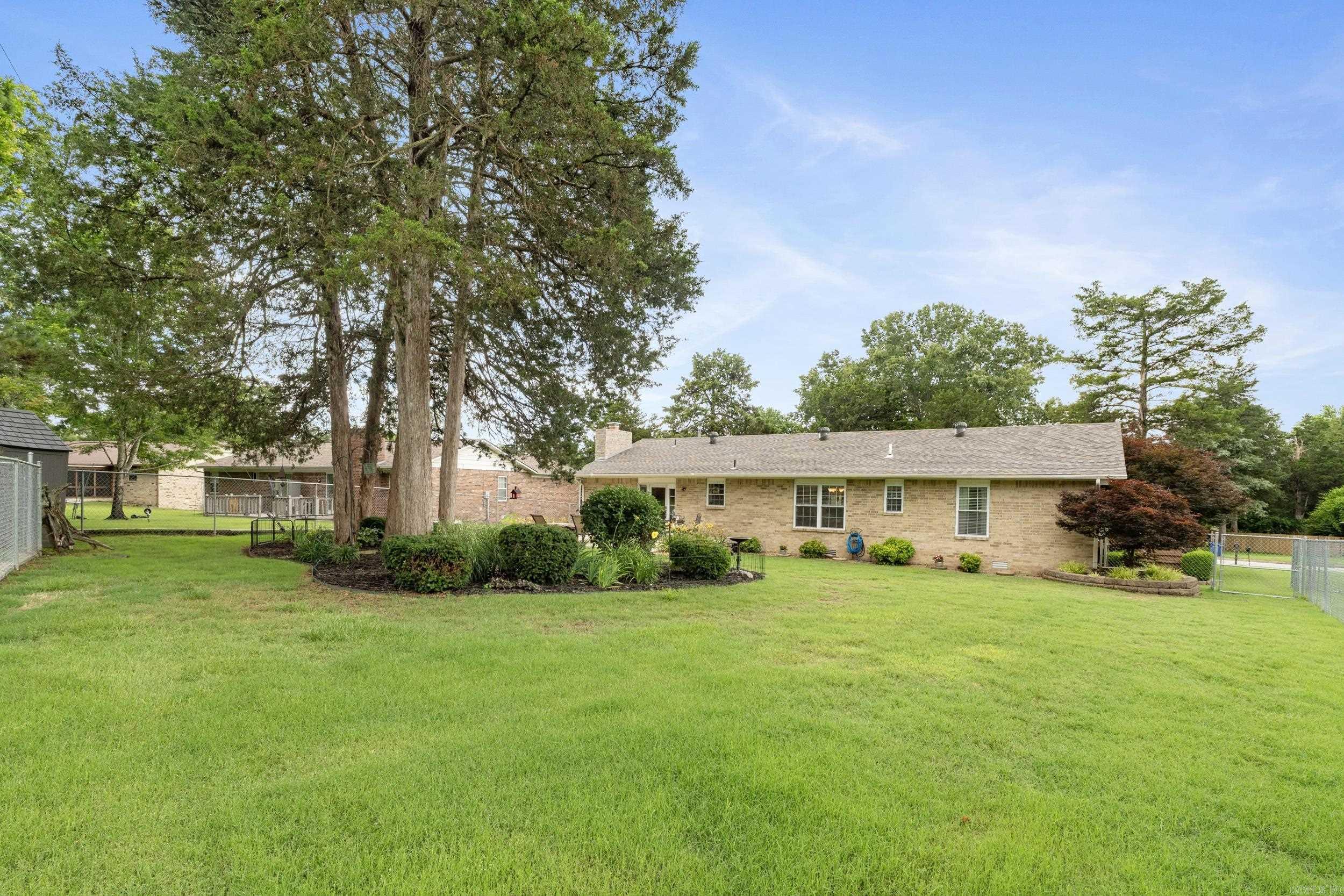 209 S Kingswood Drive  Mountain Home, AR