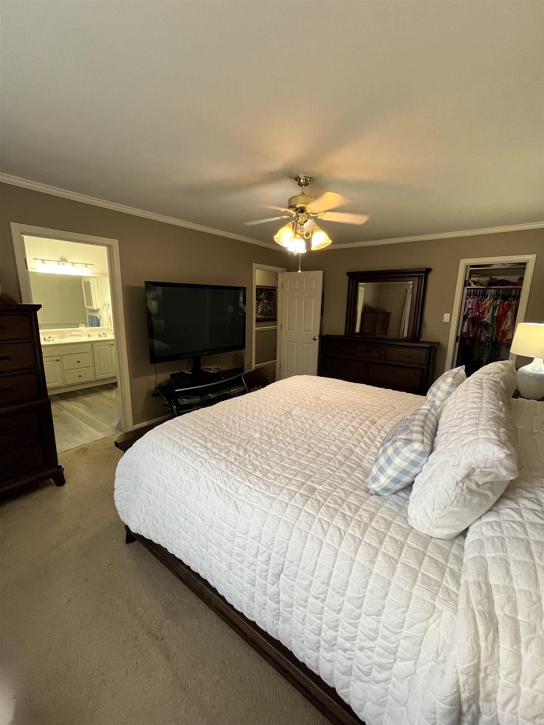 1 Zircon Drive  Maumelle, AR
