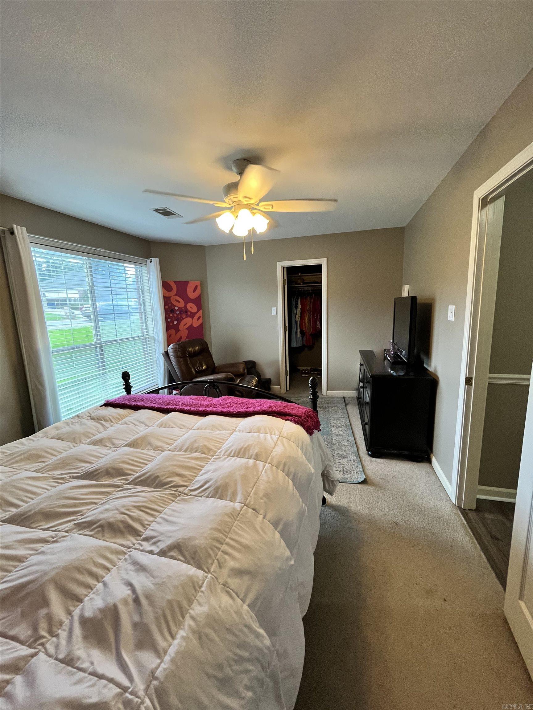 1 Zircon Drive  Maumelle, AR