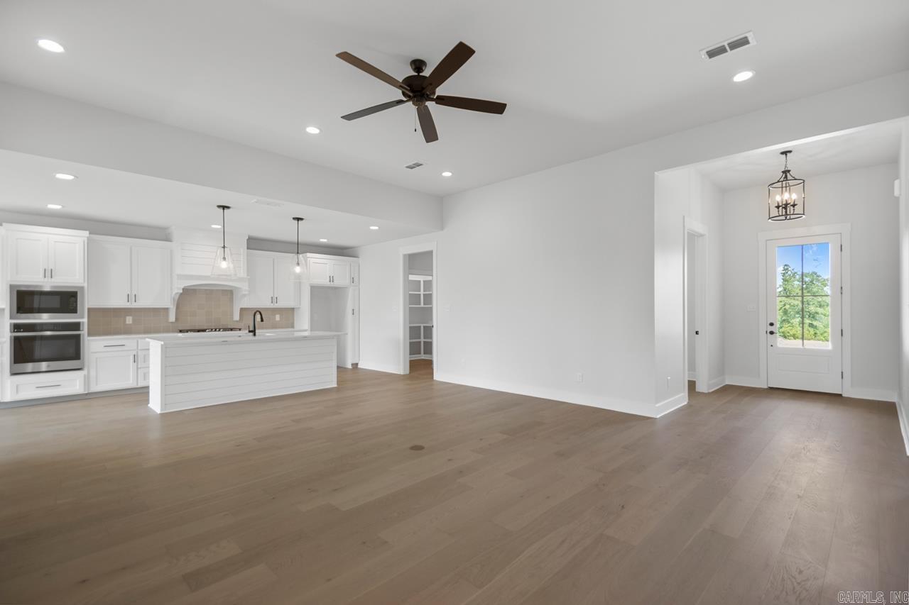 216 Middleton Place  Benton, AR