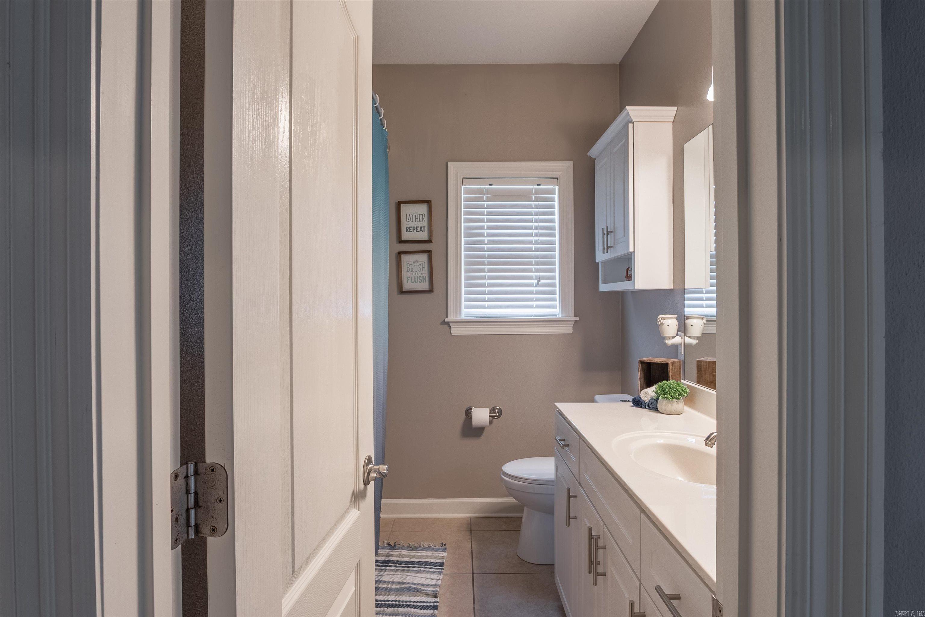2351 Lakeshore Lane  Cabot, AR