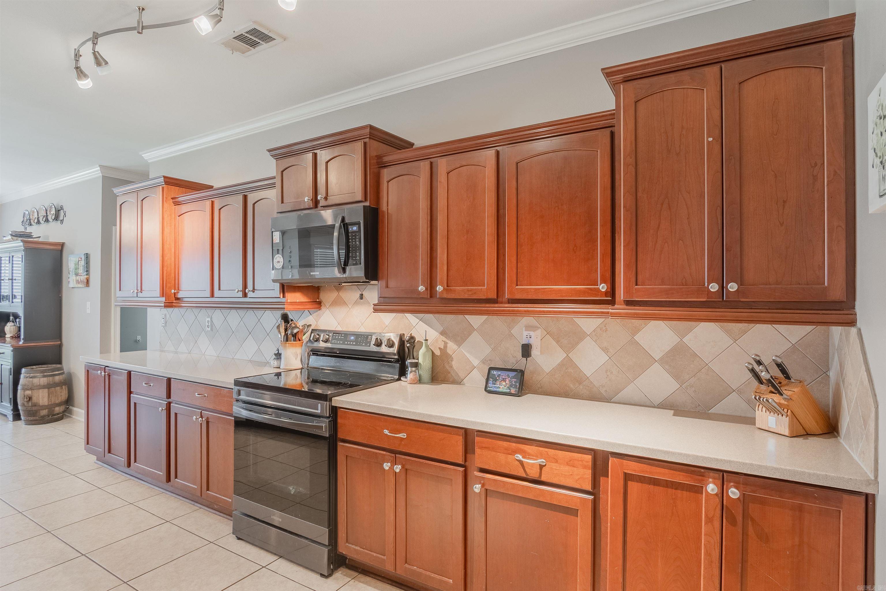 2351 Lakeshore Lane  Cabot, AR