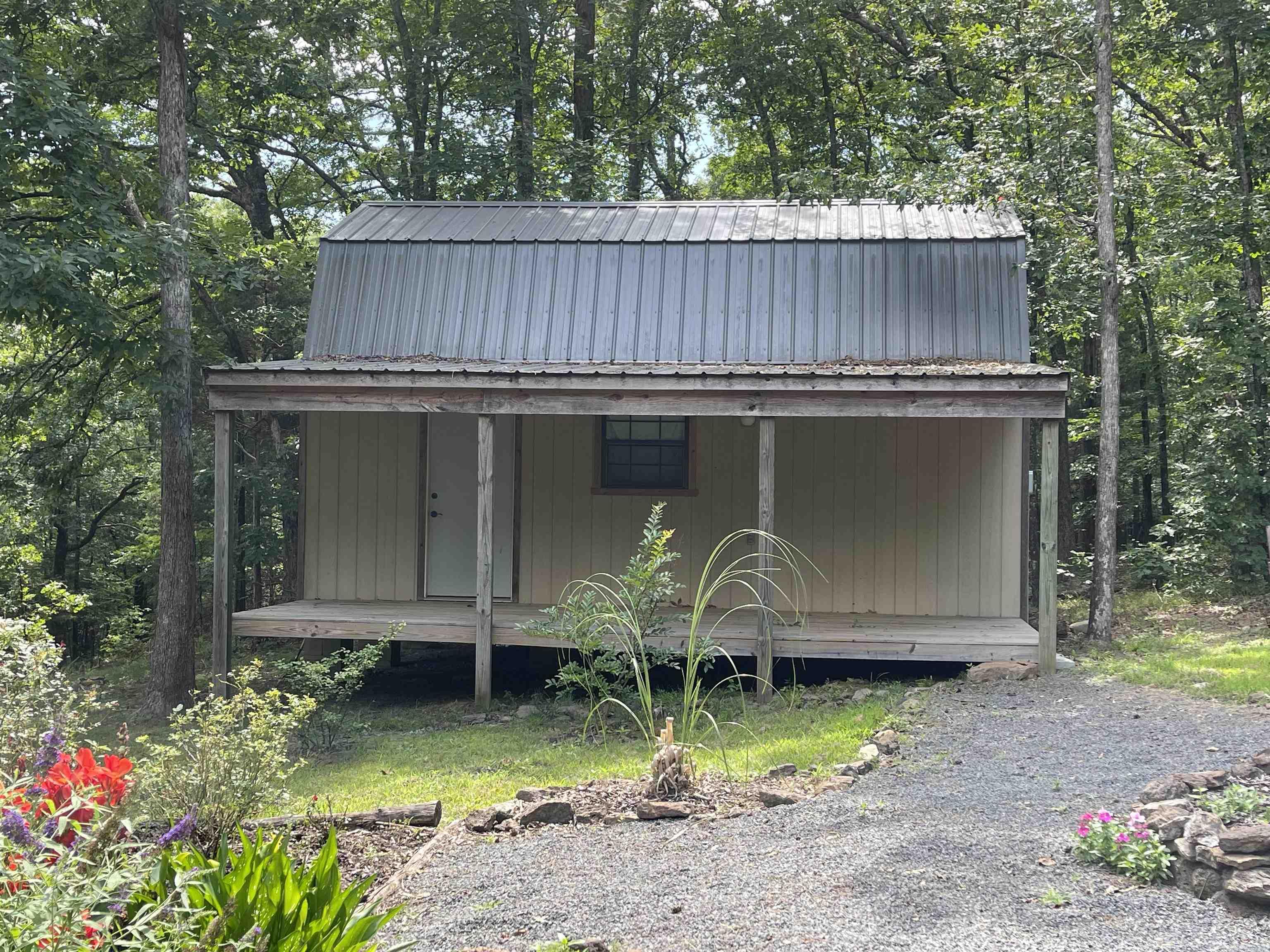 106 Oak Park Lane  Fairfield Bay, AR