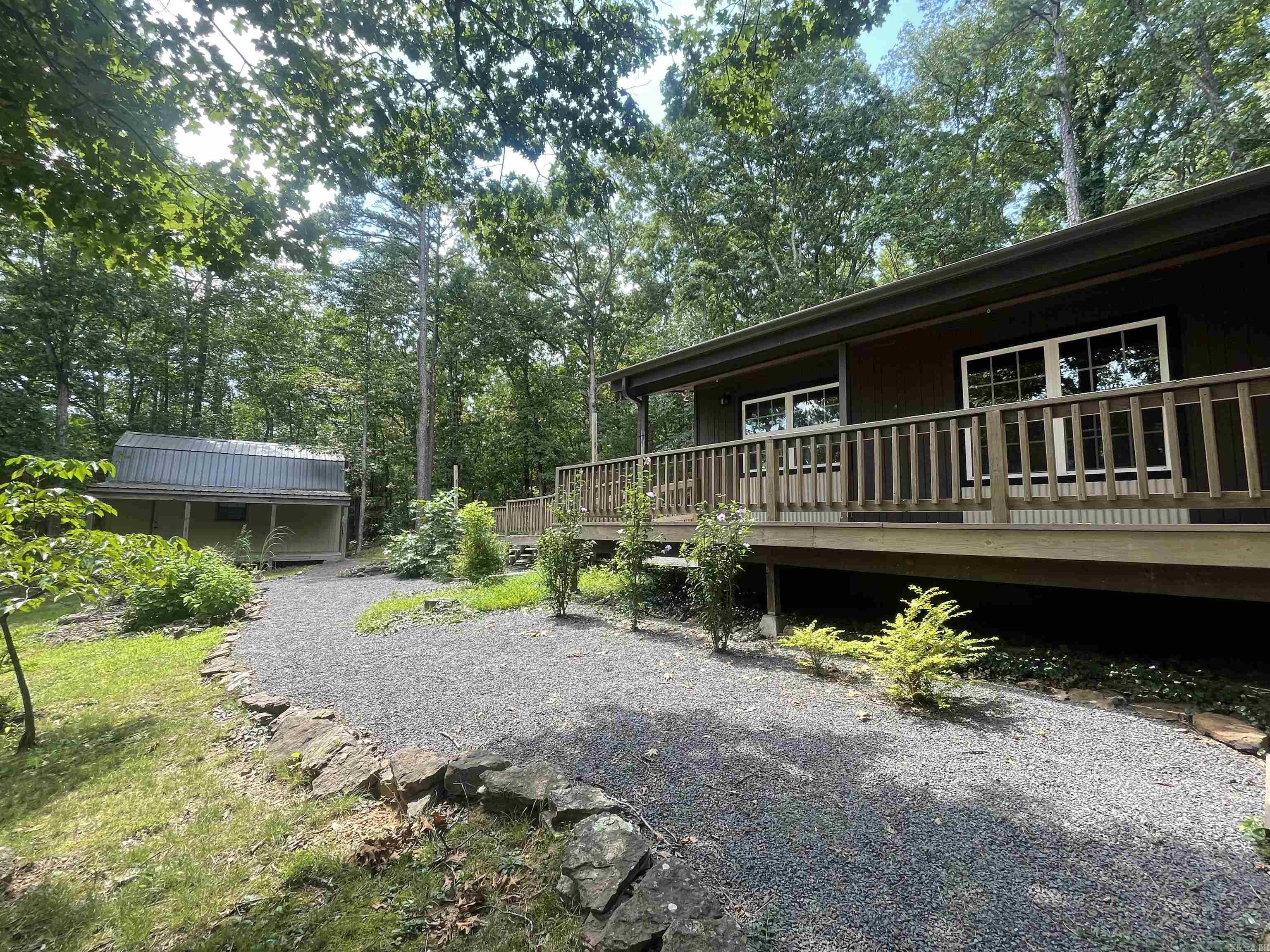 106 Oak Park Lane  Fairfield Bay, AR