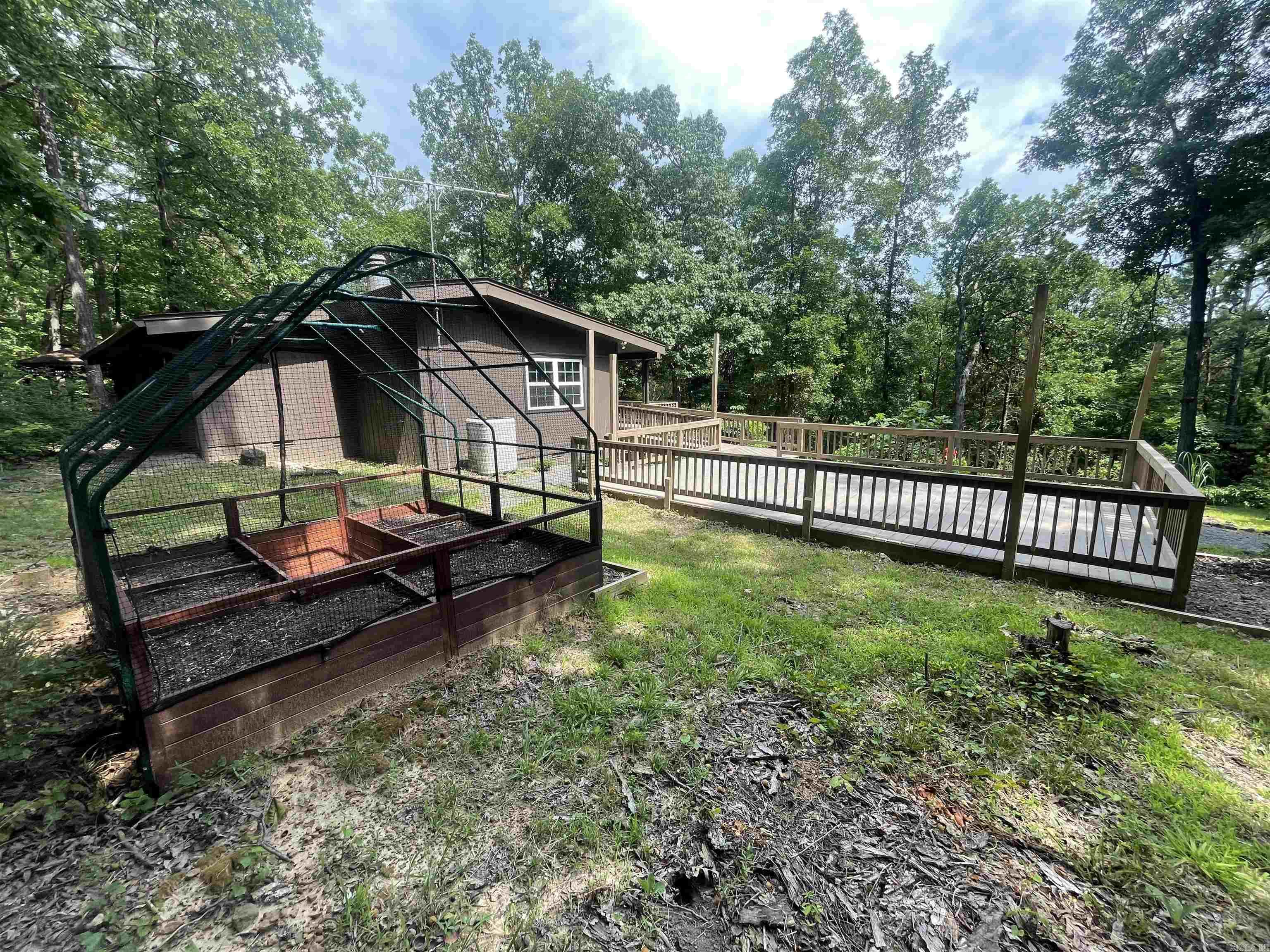 106 Oak Park Lane  Fairfield Bay, AR