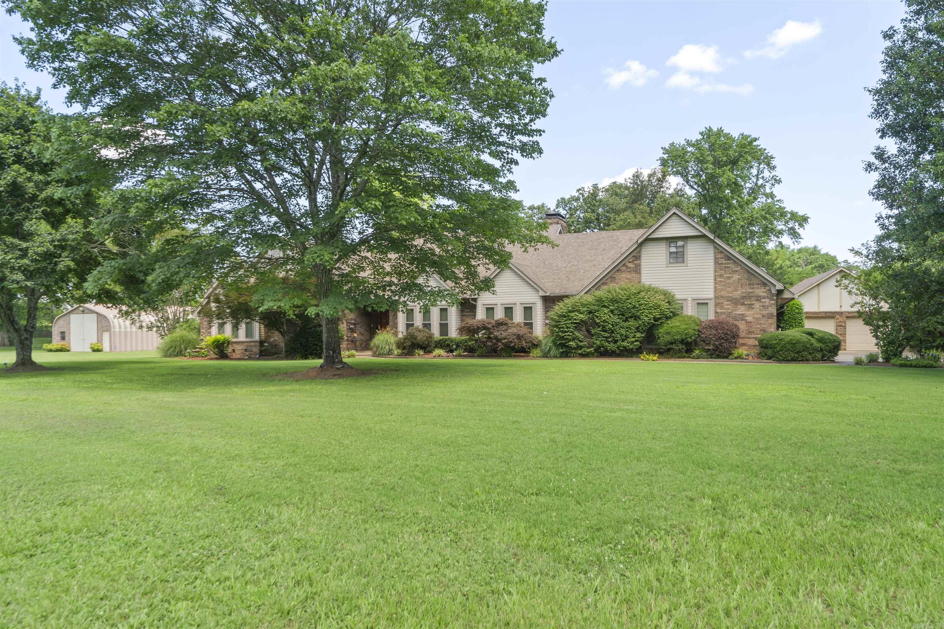 840 River  Benton, AR