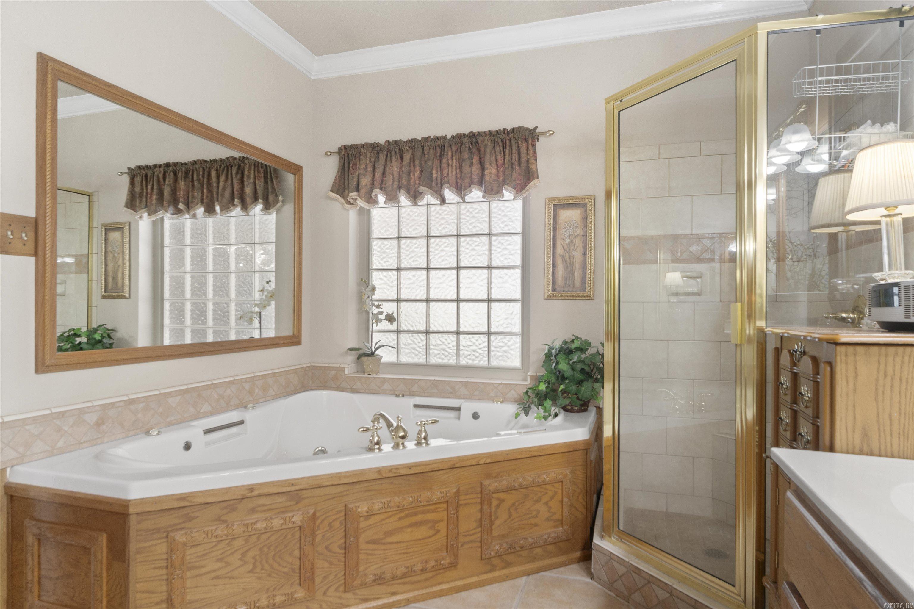 840 River  Benton, AR