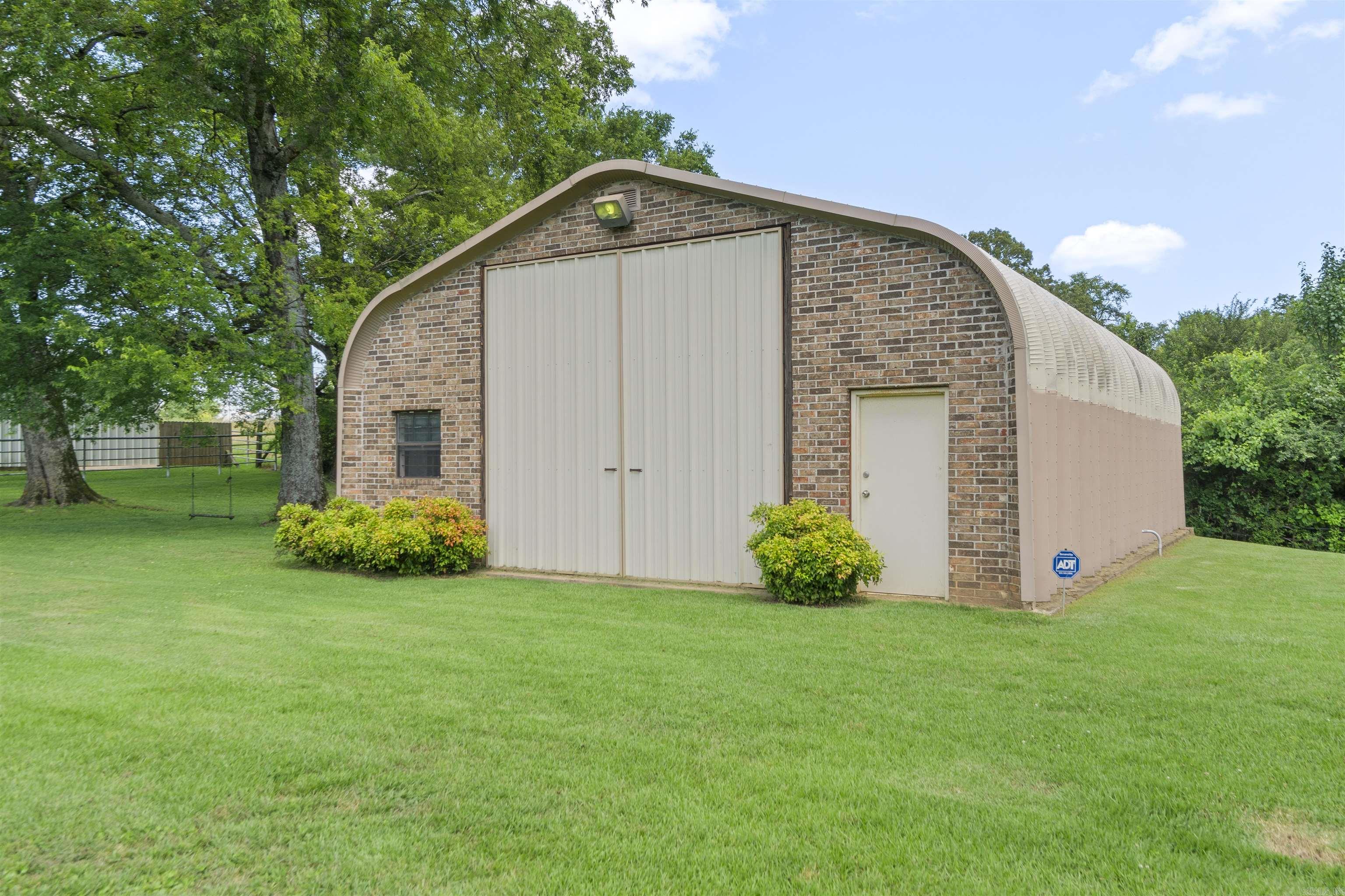 840 River  Benton, AR