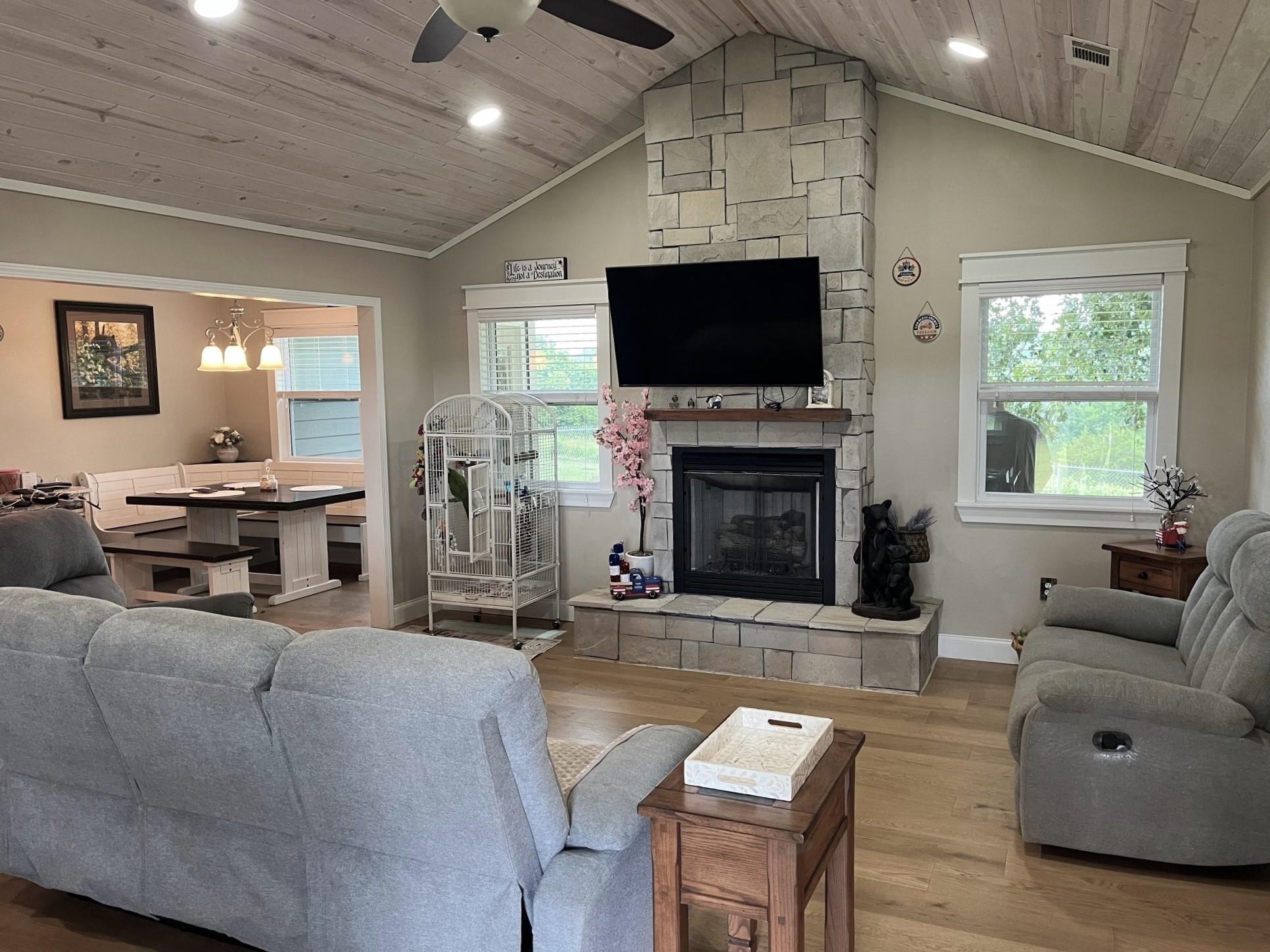758 Barren Fork  Mt. Pleasant, AR