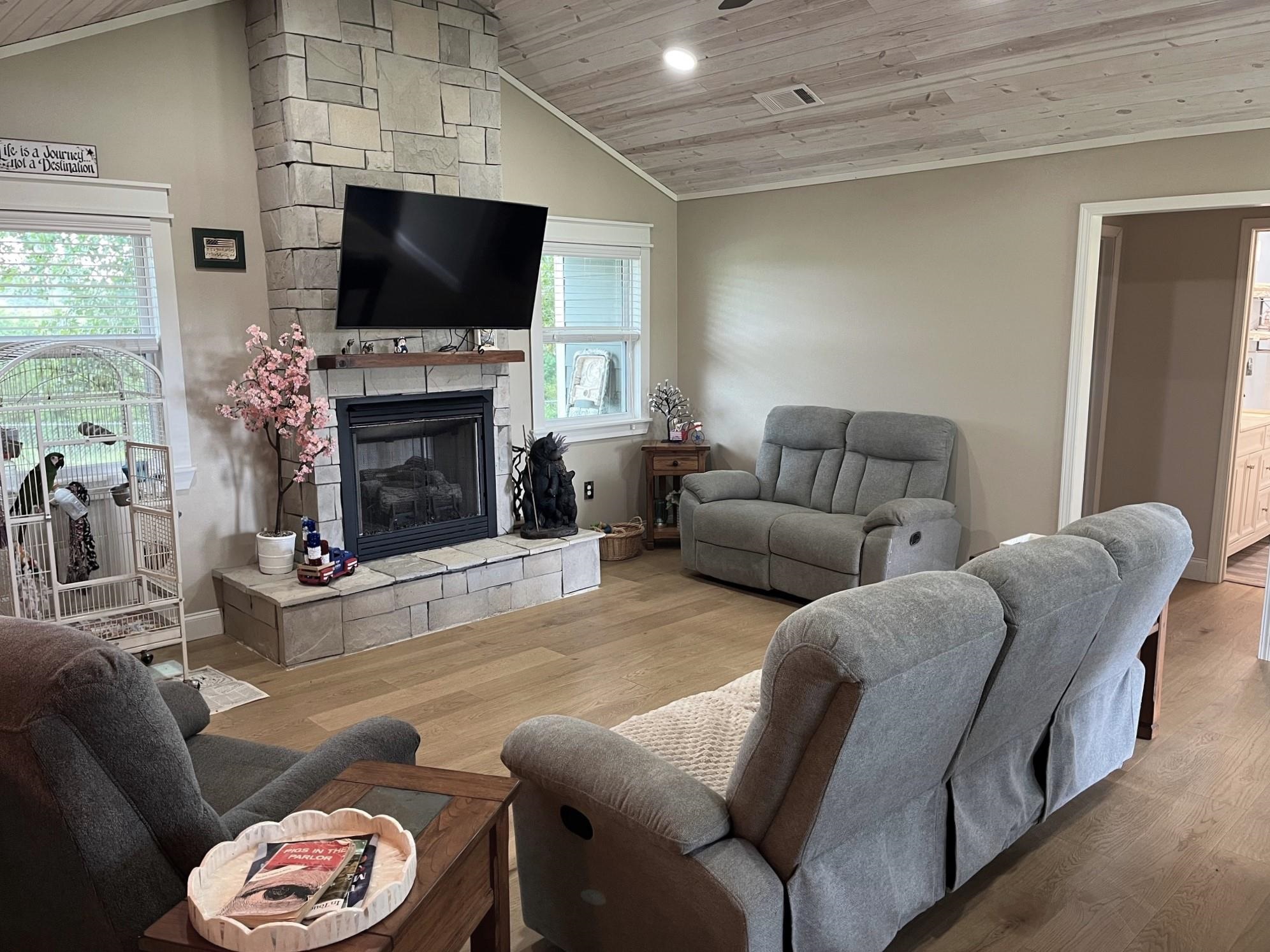 758 Barren Fork  Mt. Pleasant, AR