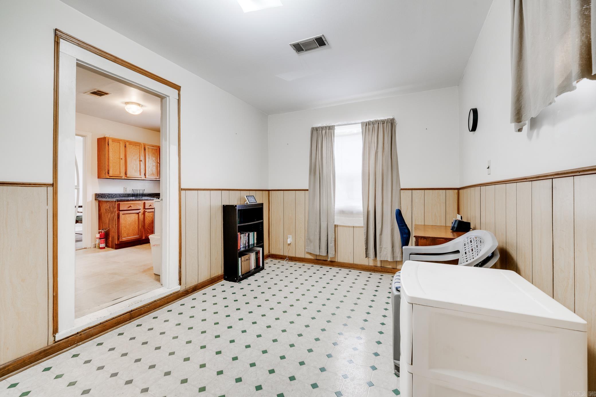 5208 W 24th  Little Rock, AR