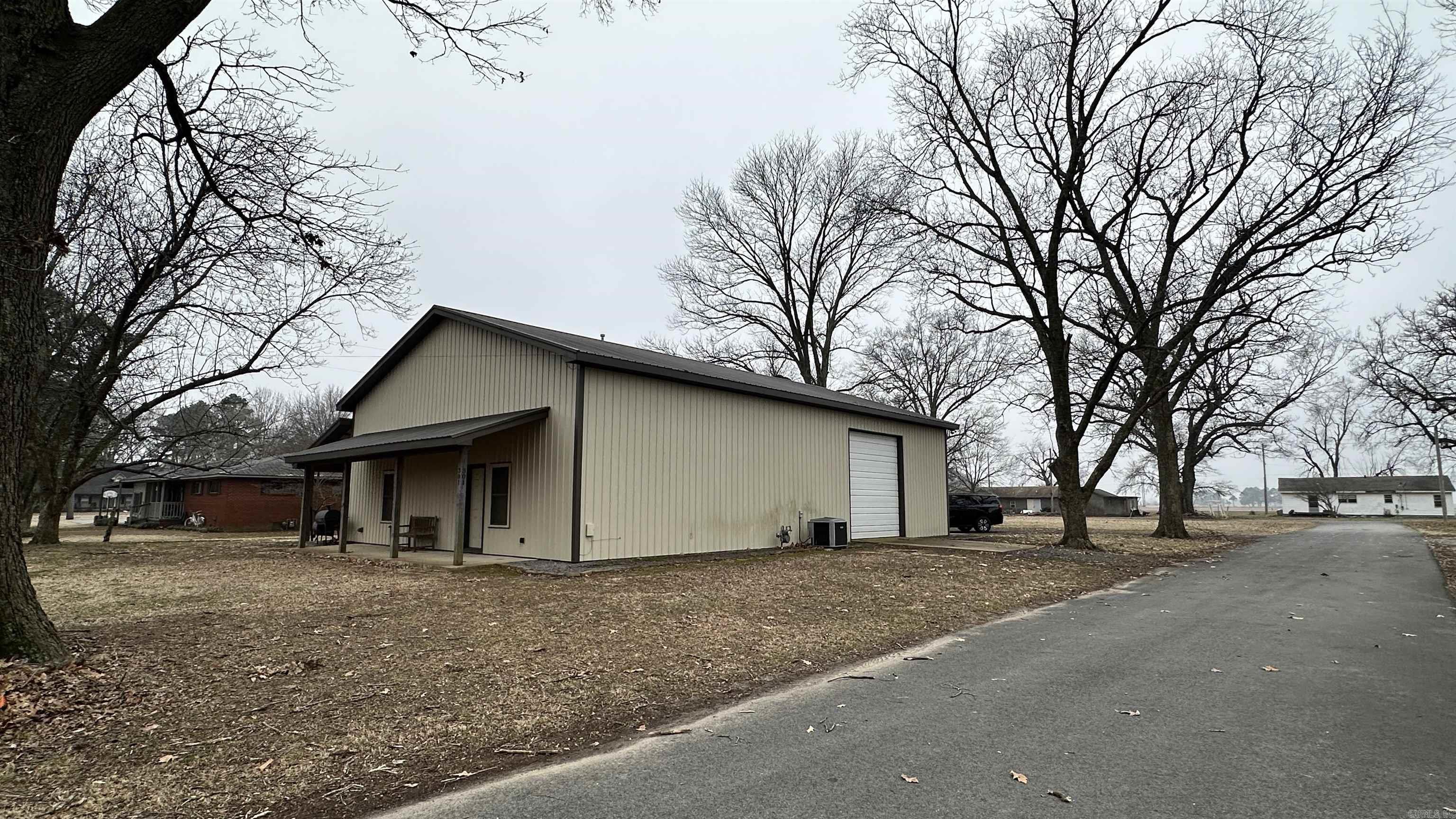 301 Pine St.  Tupelo, AR