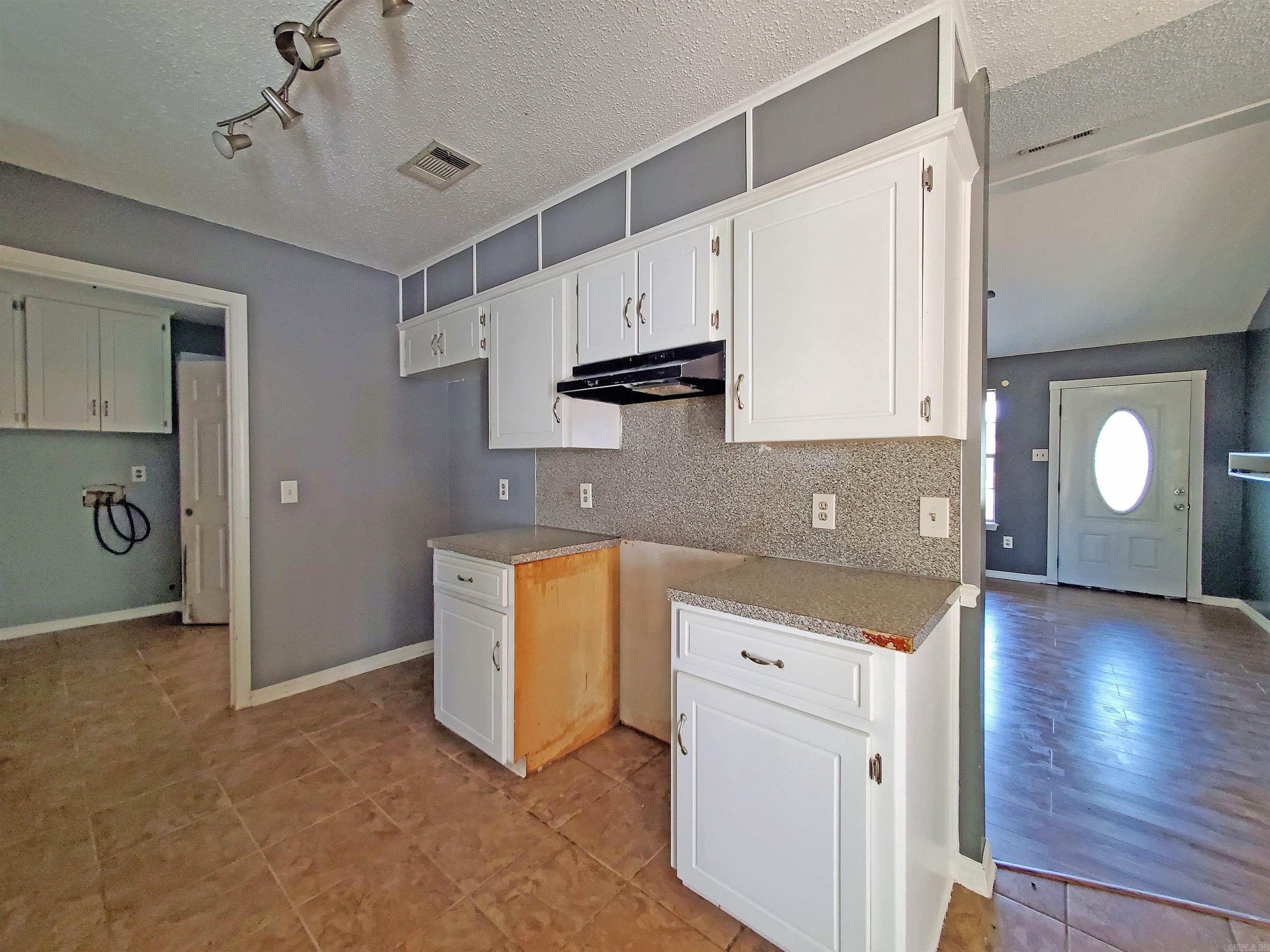 18 Langford  Ward, AR