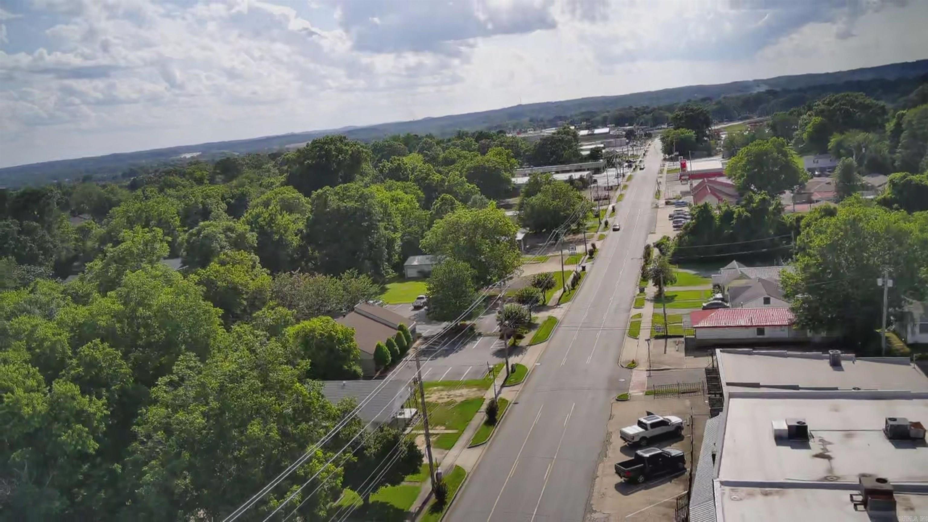 806 W South  Benton, AR