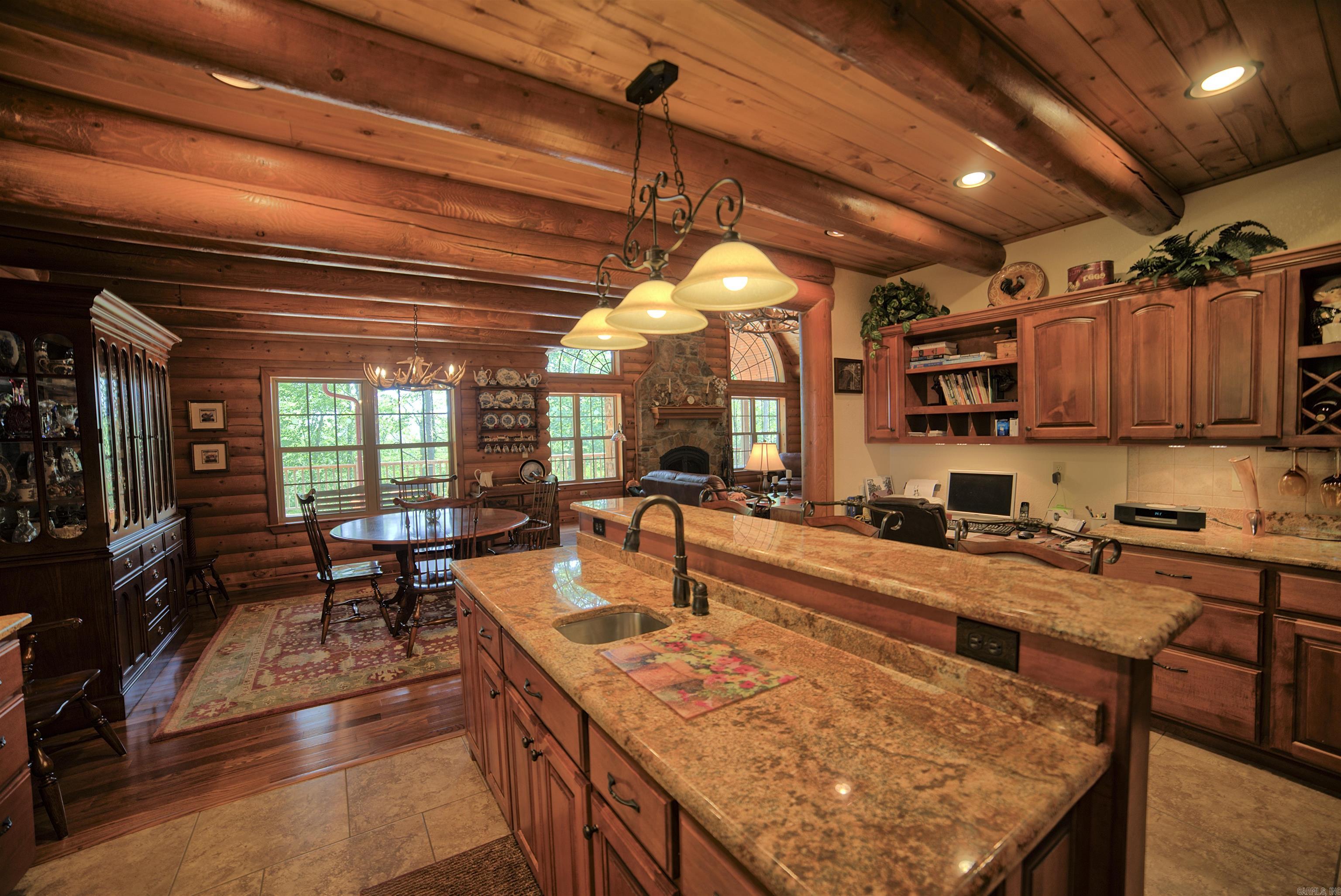 433 NC 8551  Deer, AR