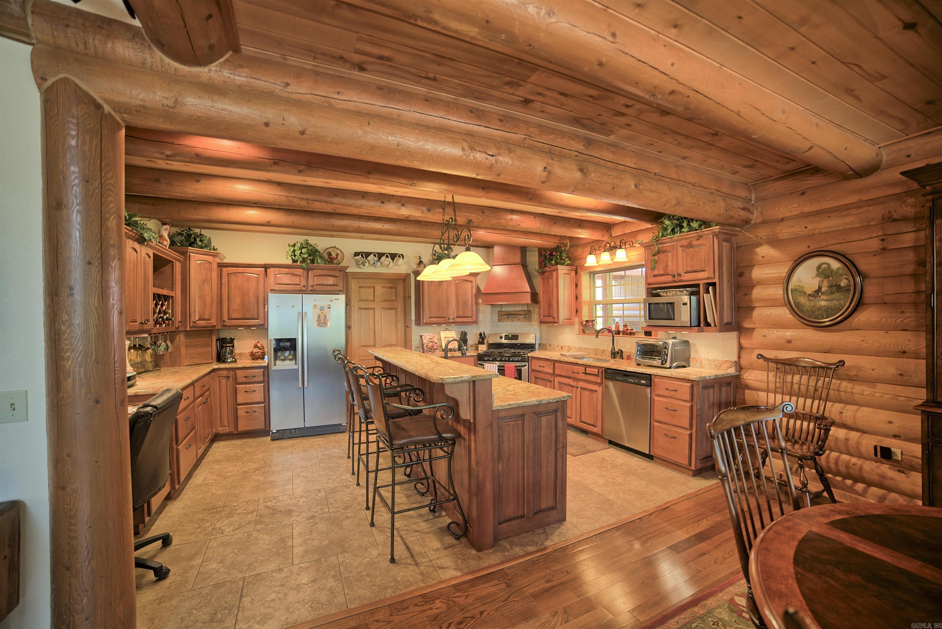 433 NC 8551  Deer, AR