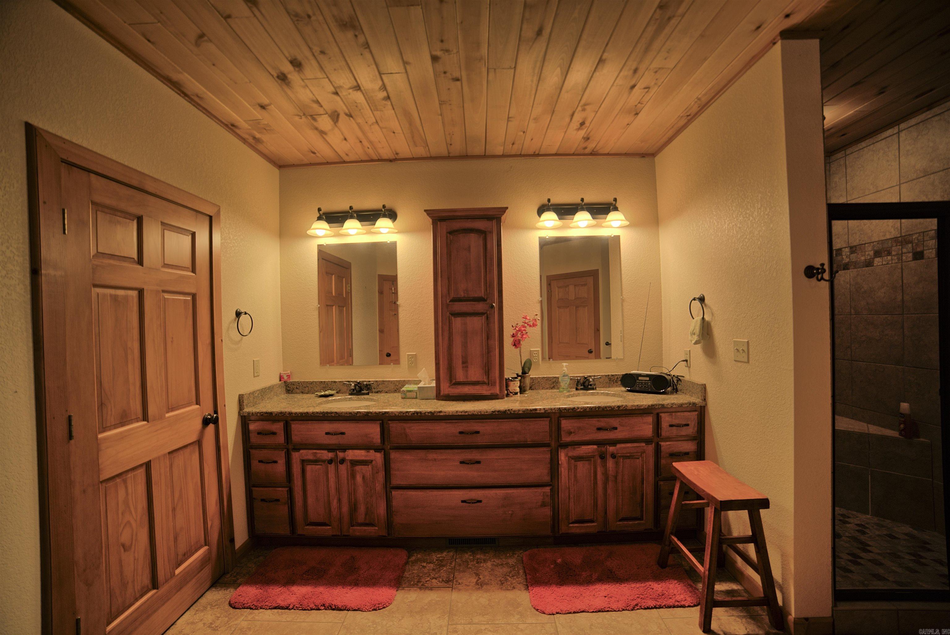433 NC 8551  Deer, AR