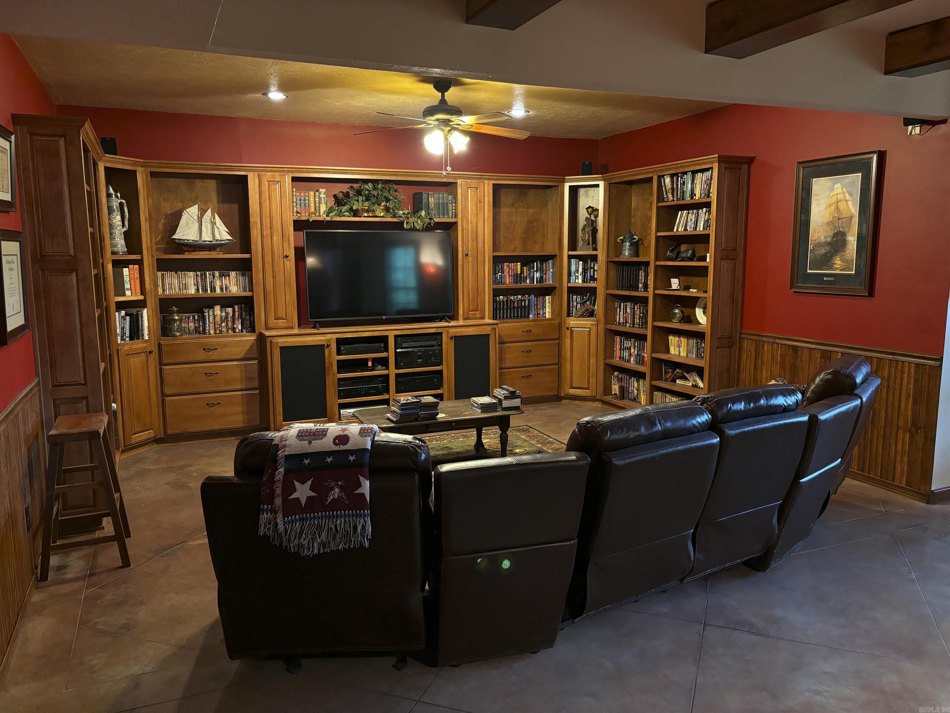 433 NC 8551  Deer, AR
