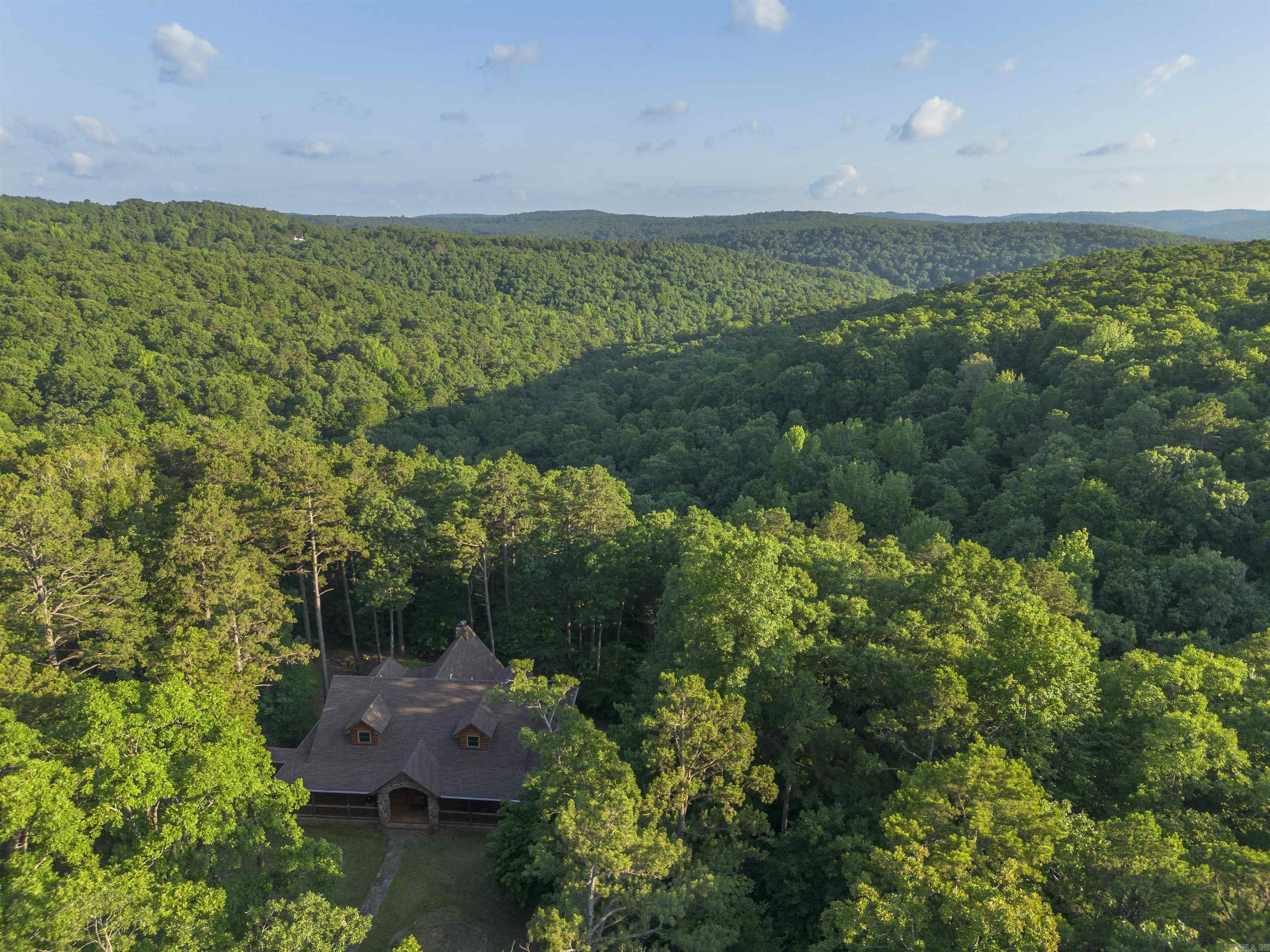 433 NC 8551  Deer, AR