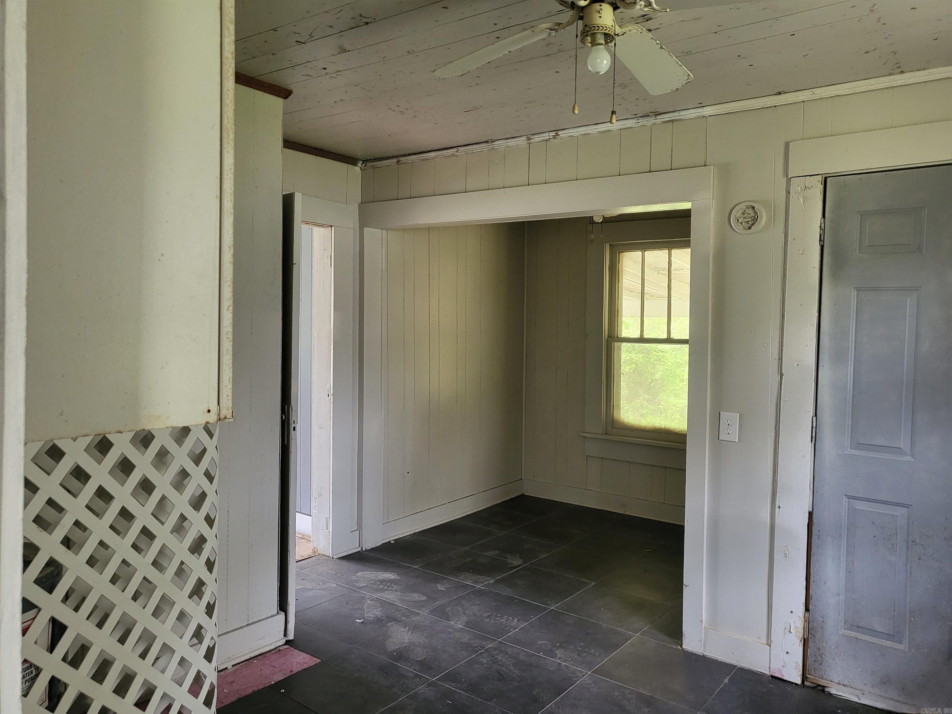 317 E Elm 755 Ash and 388 W. Elm Prescott, AR