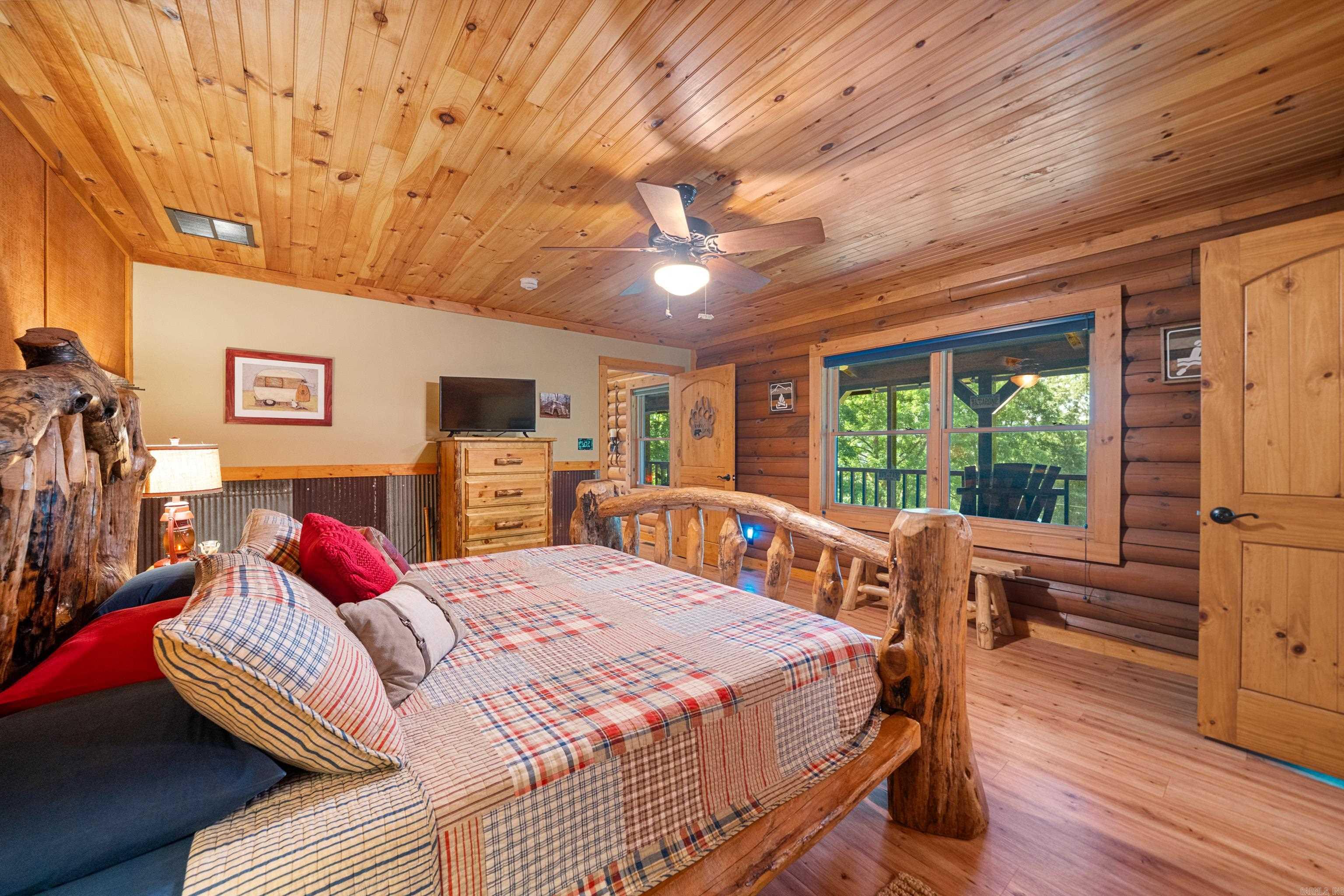 125 Luek Ln  Hot Springs, AR