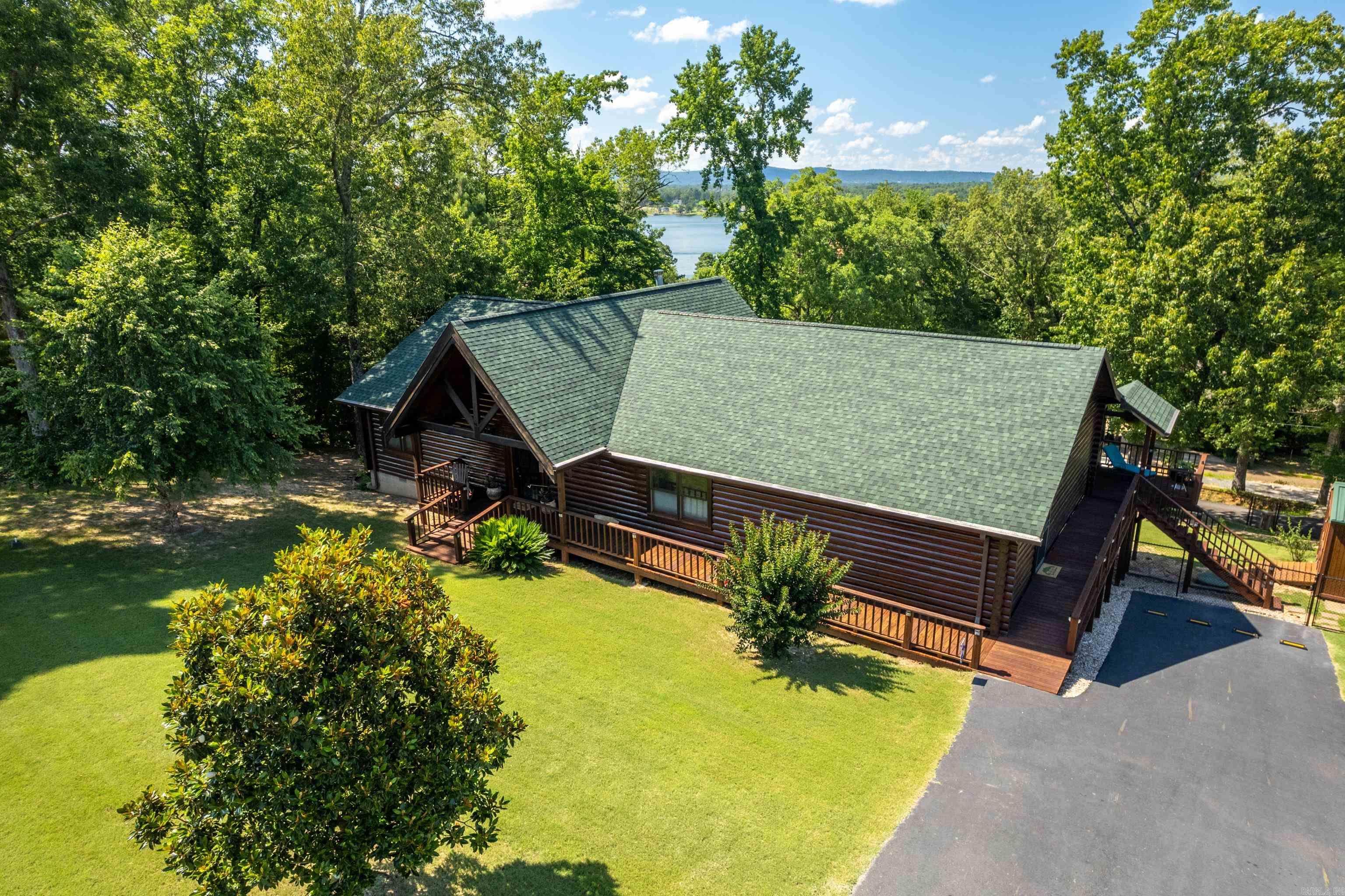 125 Luek Ln  Hot Springs, AR