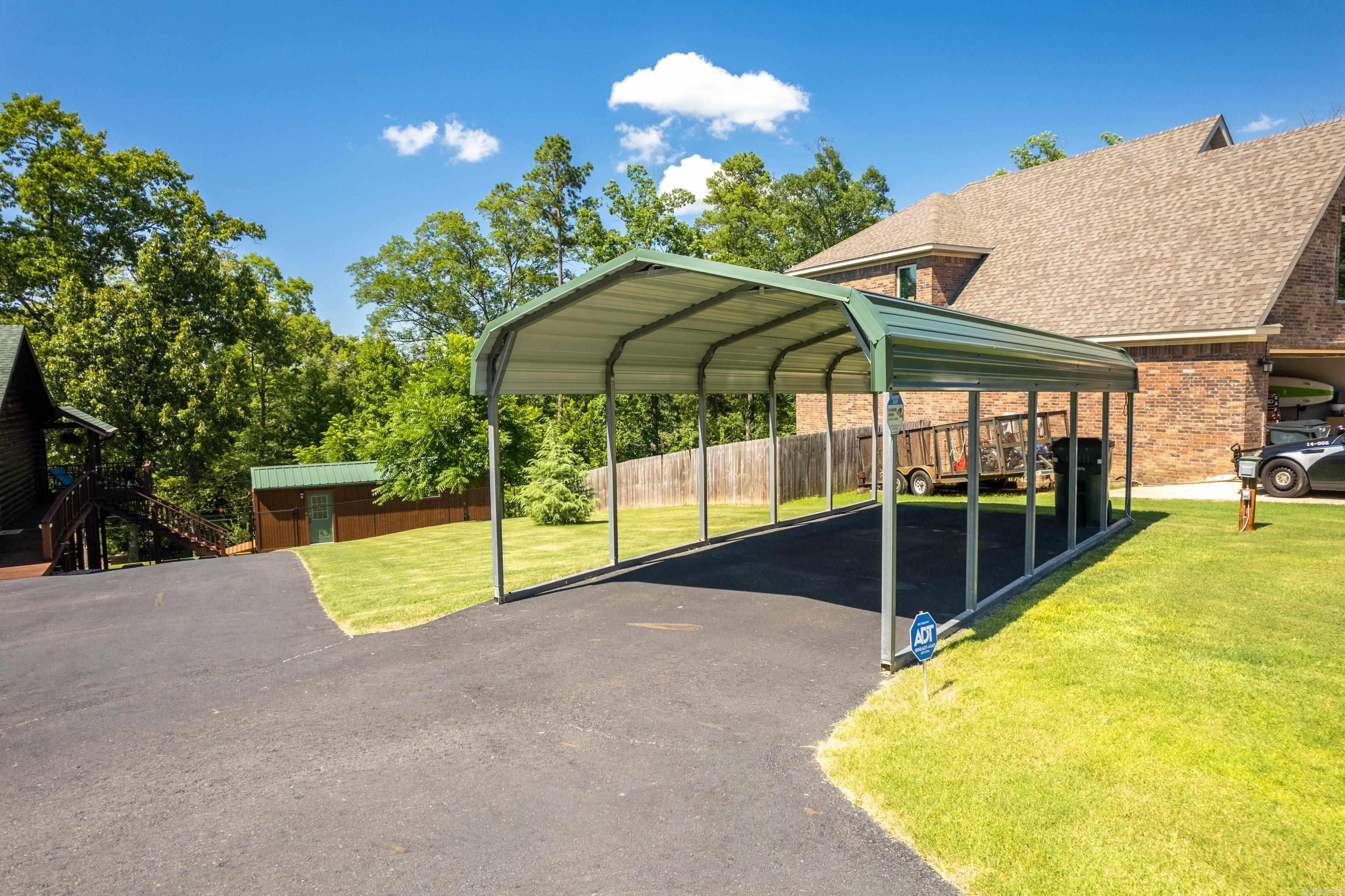 125 Luek Ln  Hot Springs, AR