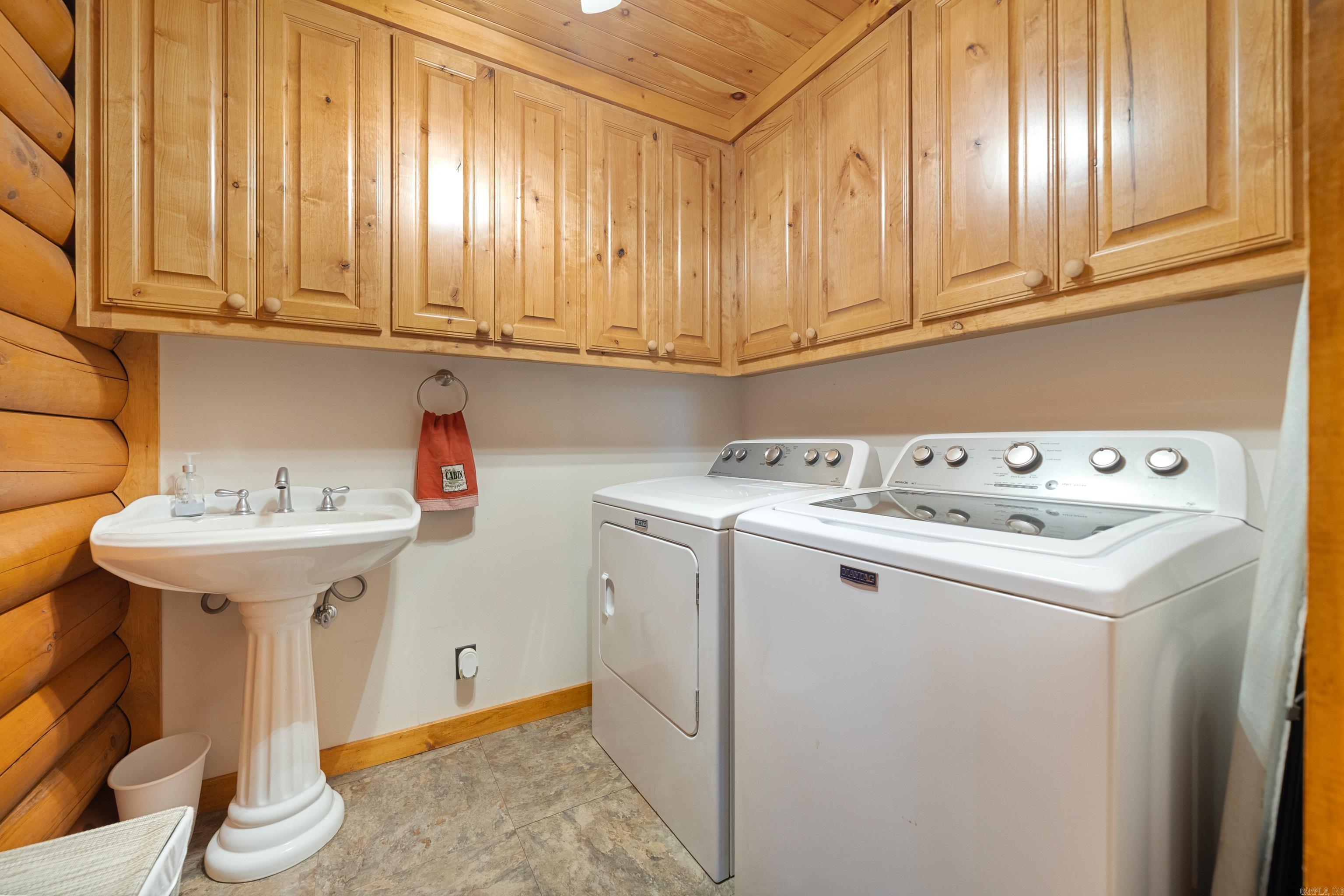 125 Luek Ln  Hot Springs, AR